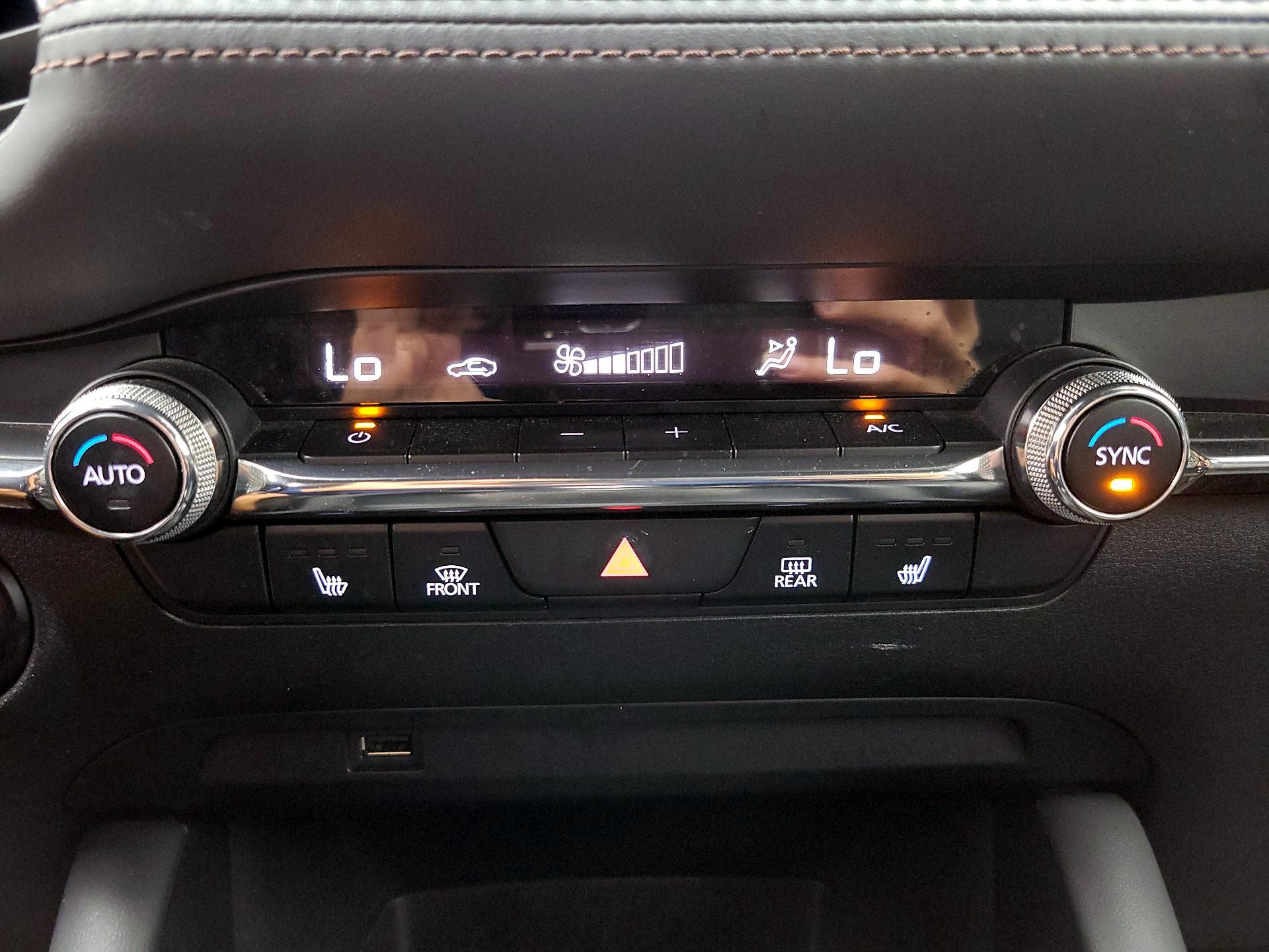 Thumbnail: 2019 Mazda Mazda3 - 16
