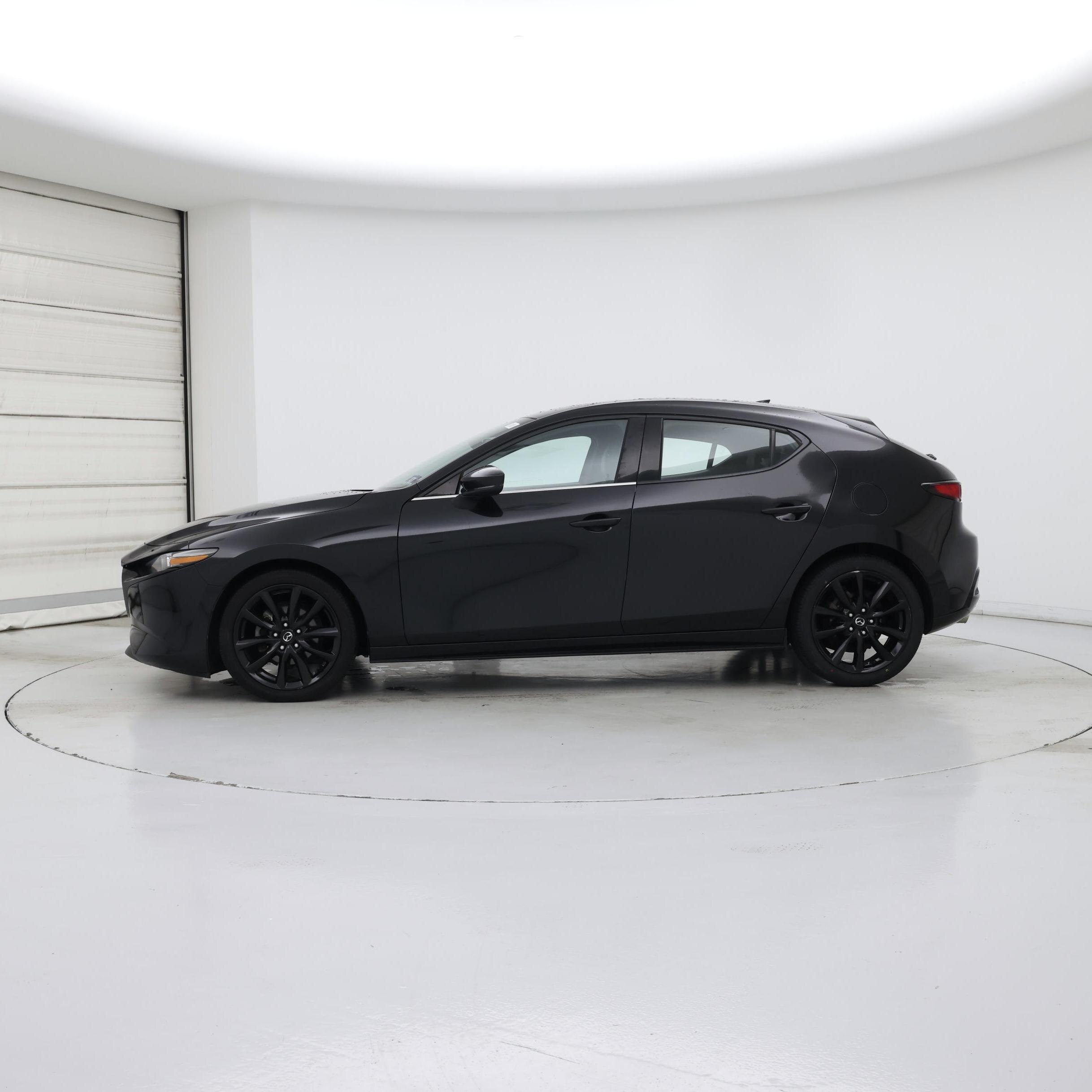 Thumbnail: 2019 Mazda Mazda3 - 3
