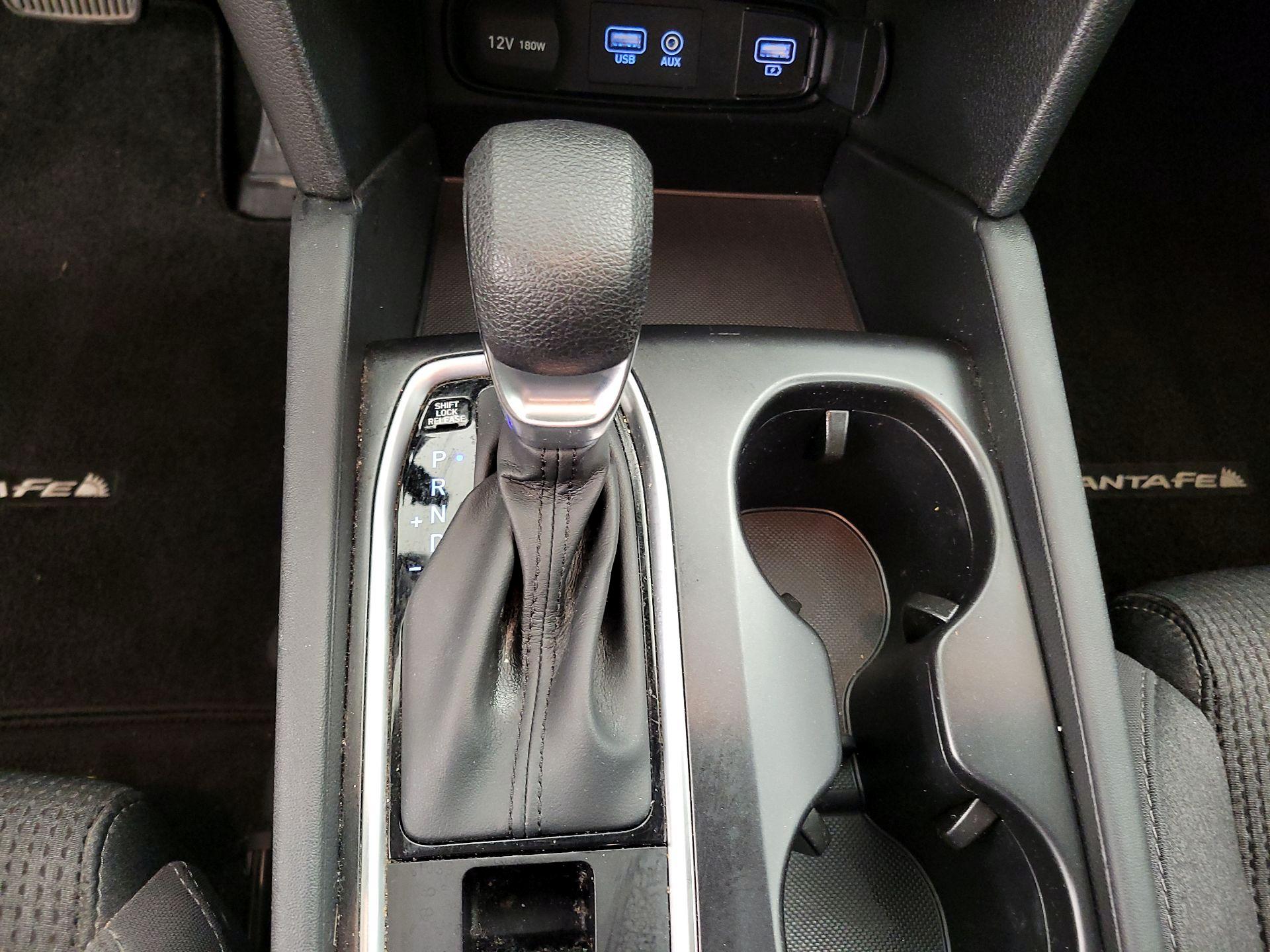 Thumbnail: 2020 Hyundai Santa Fe - 17