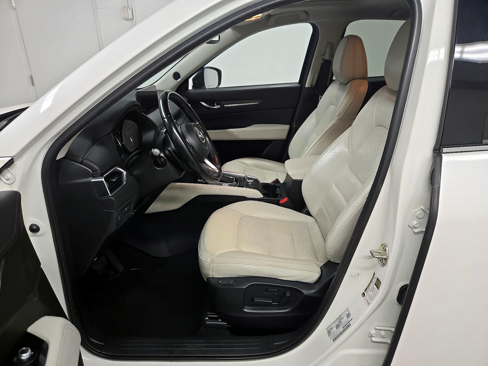 2022 Mazda CX-5 S Premium package - Photo 12