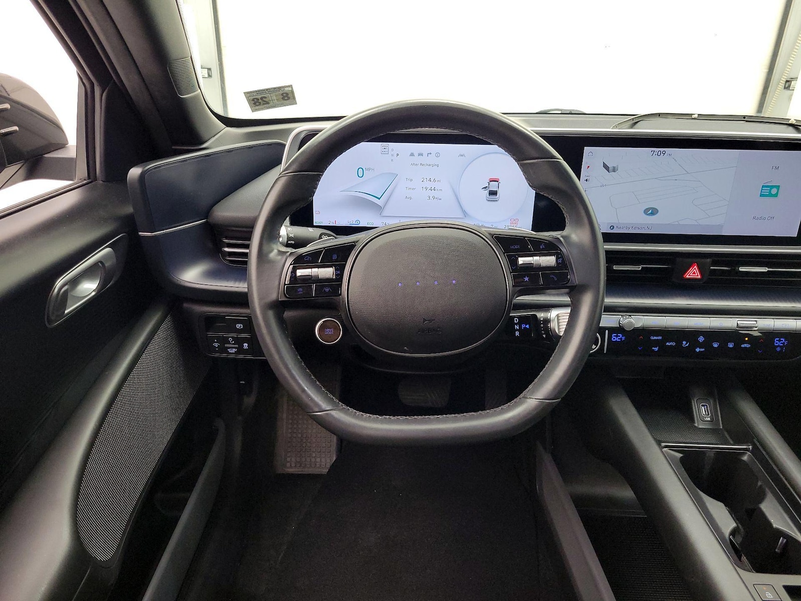 2023 Hyundai IONIQ 6 SE - Photo 11