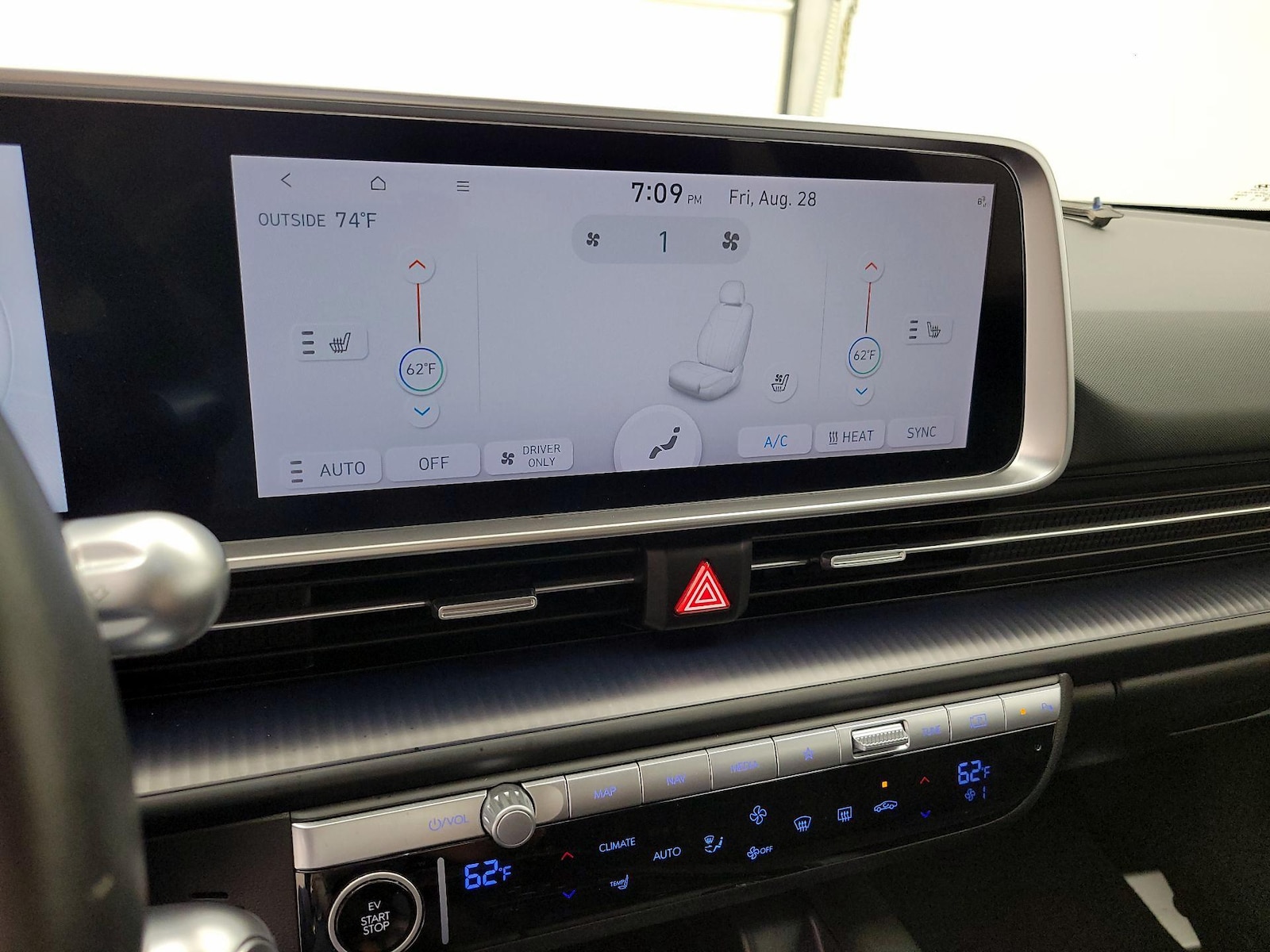 2023 Hyundai IONIQ 6 SE - Photo 18
