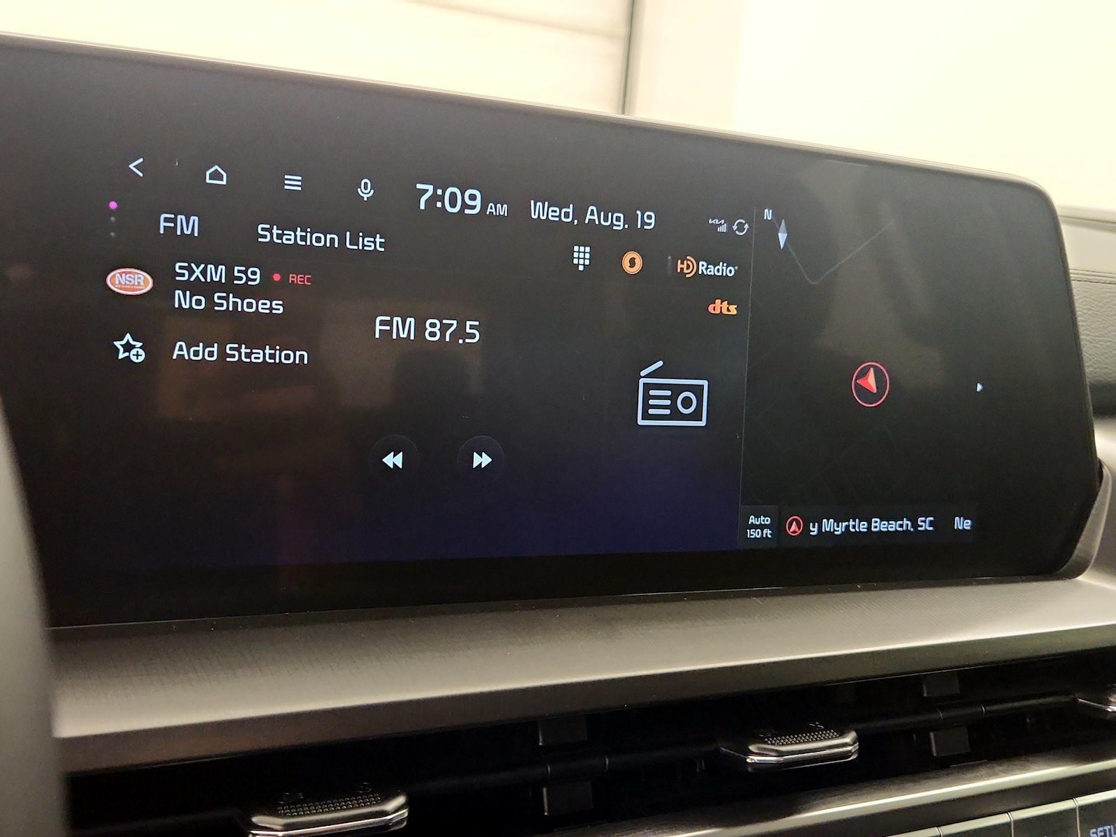 2025 Kia Telluride S - Photo 17