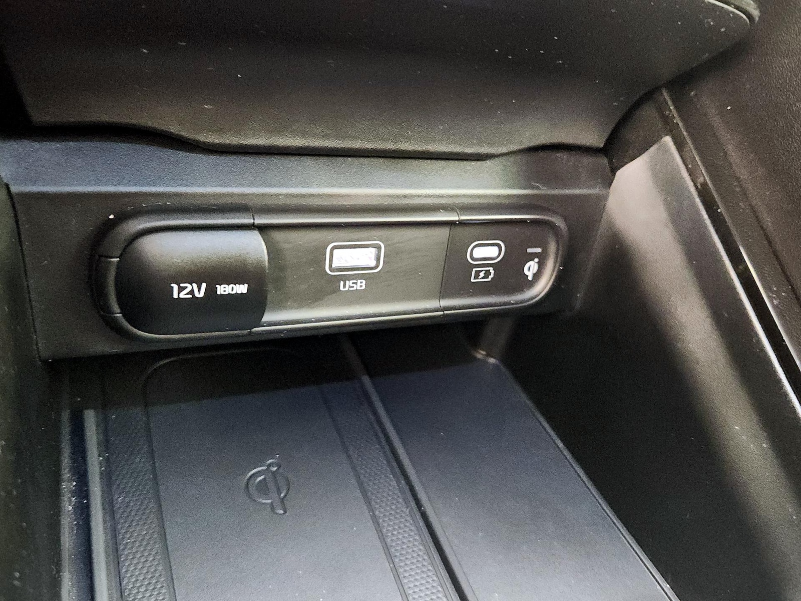 2025 Kia Telluride S - Photo 20