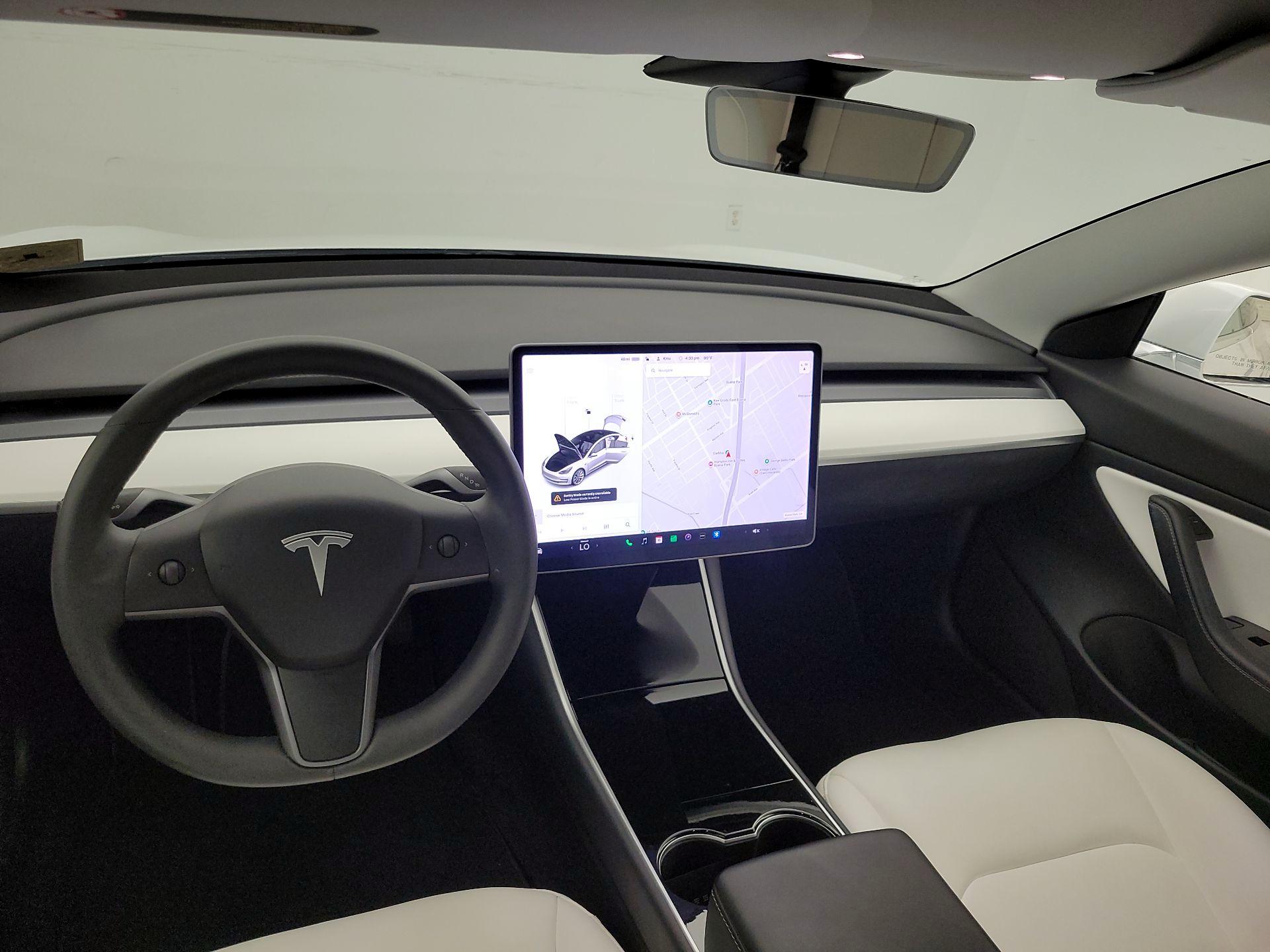Thumbnail: 2020 Tesla Model 3 - 9