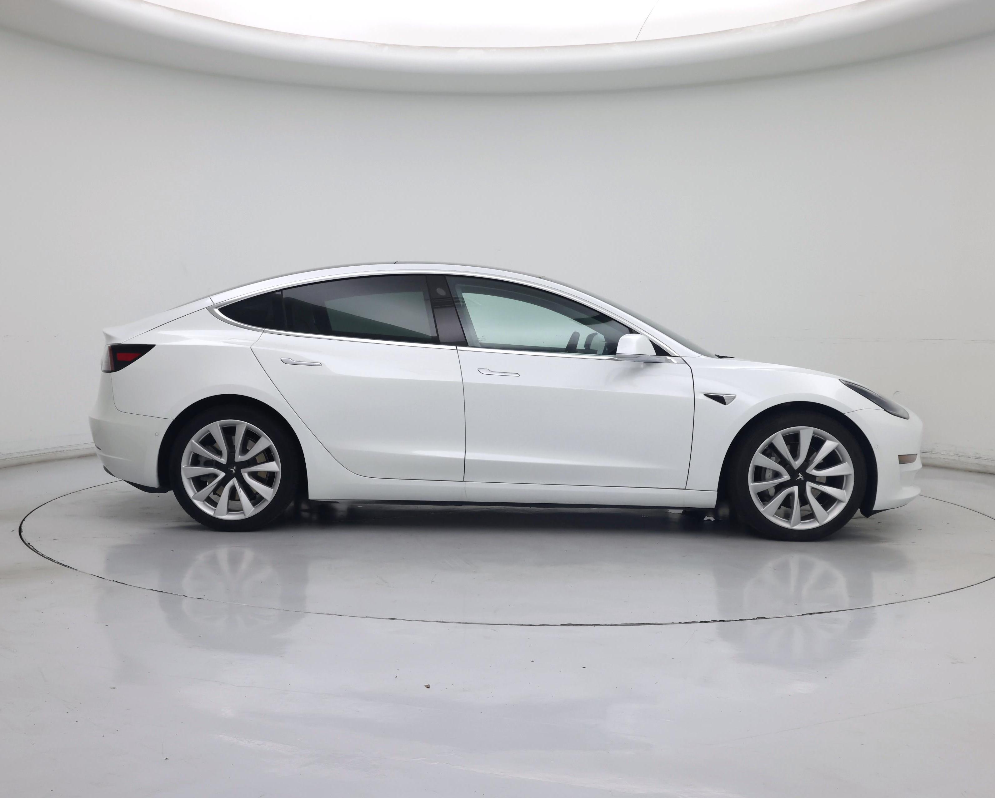 Thumbnail: 2020 Tesla Model 3 - 7