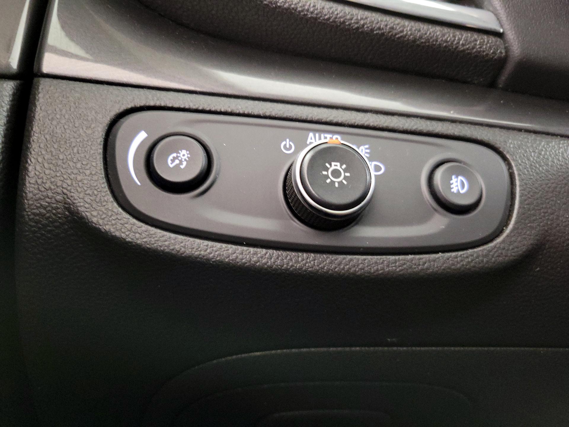 Thumbnail: 2020 Buick Encore - 13