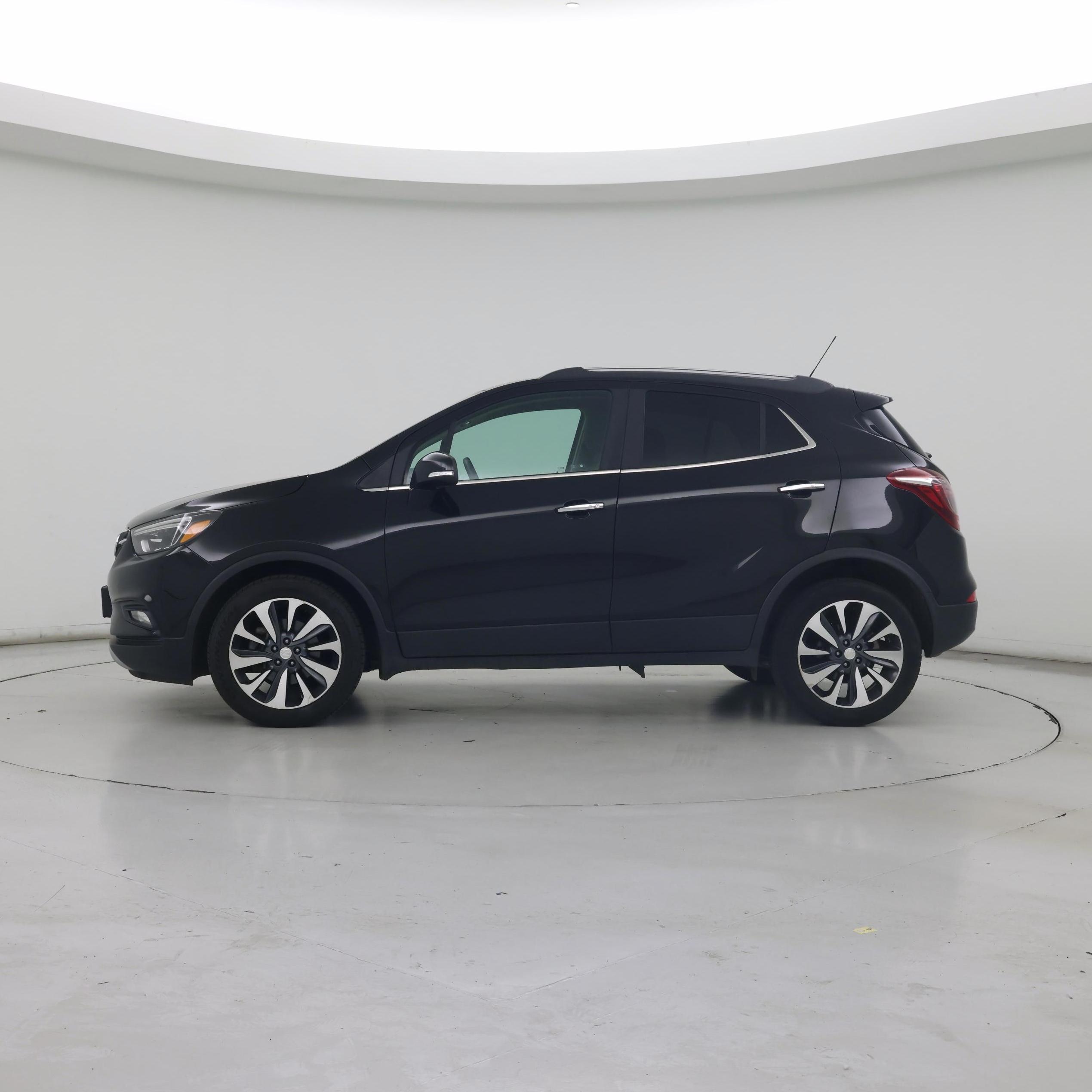 Thumbnail: 2020 Buick Encore - 3