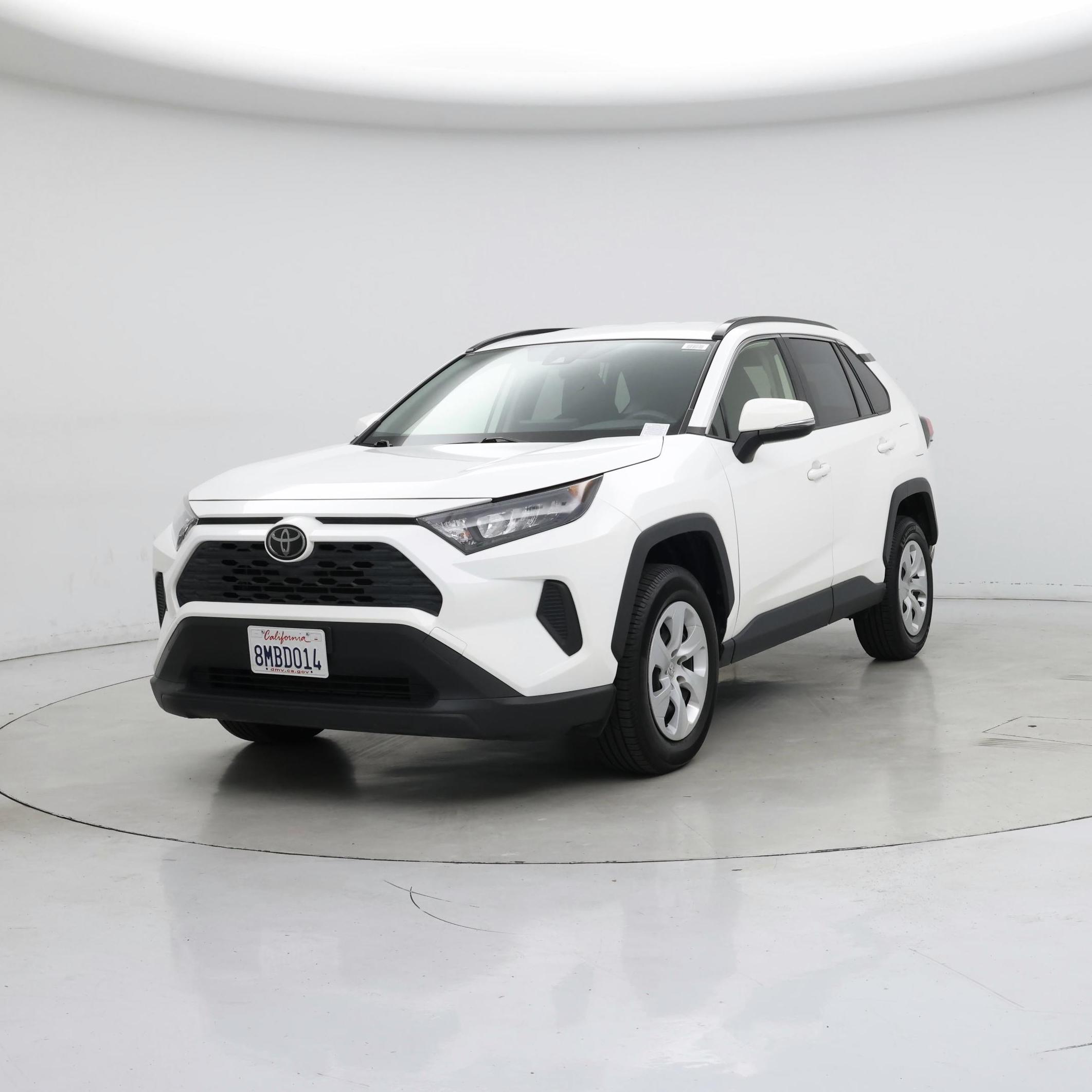 Thumbnail: 2019 Toyota RAV4 - 4