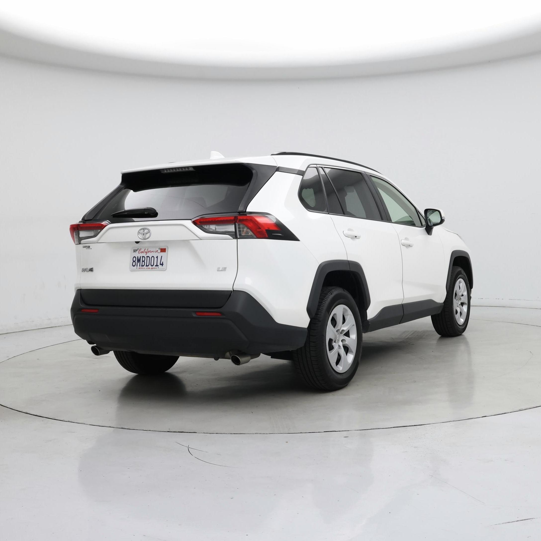 Thumbnail: 2019 Toyota RAV4 - 8