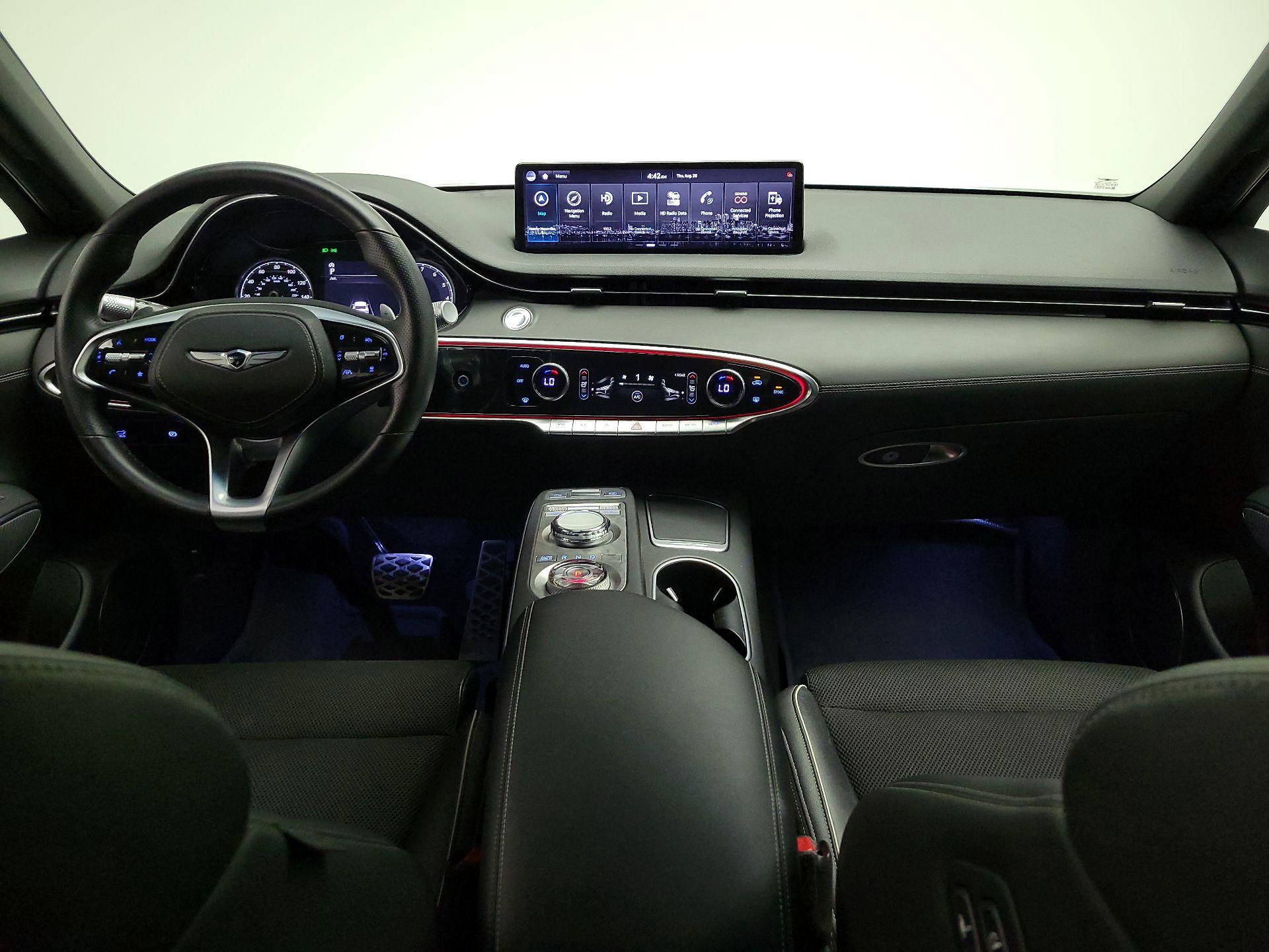 Thumbnail: 2022 Genesis GV70 - 9