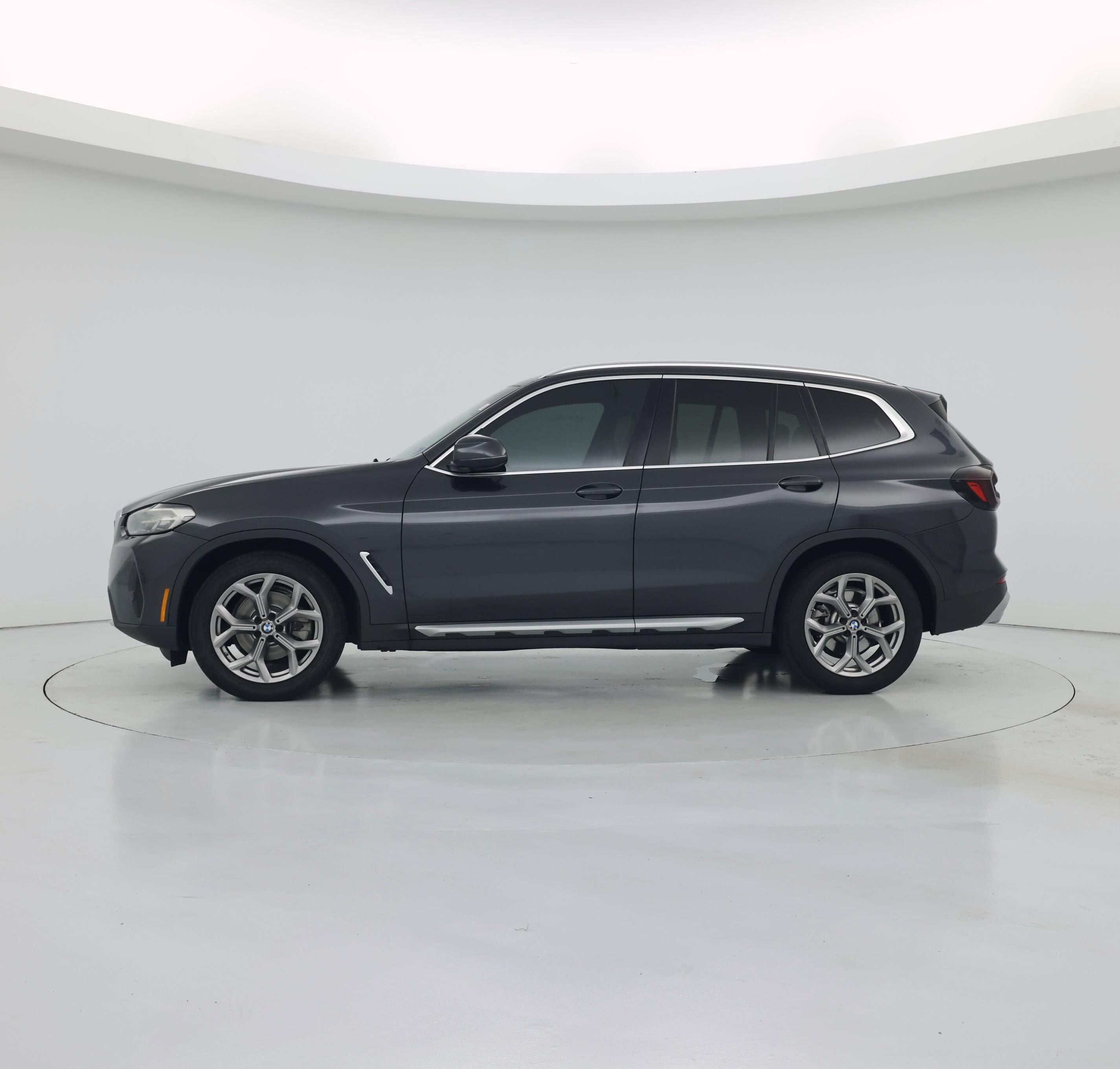 Thumbnail: 2022 BMW X3 - 3