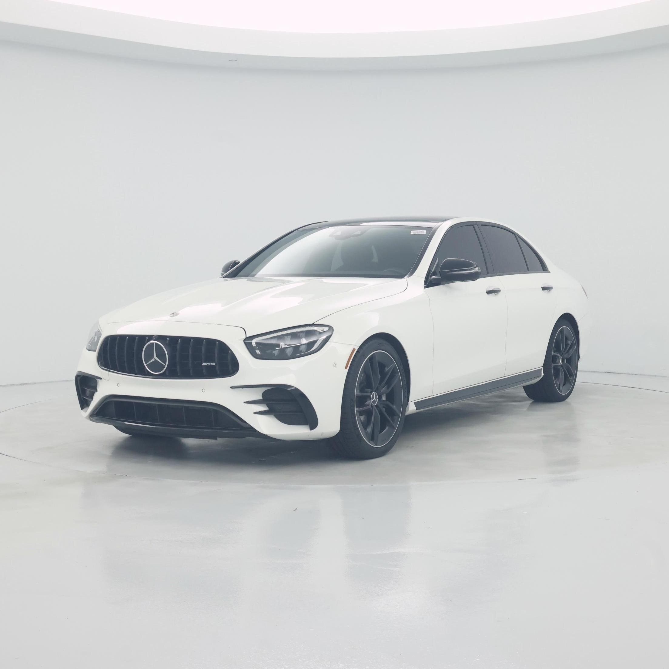 Thumbnail: 2022 Mercedes-Benz E-Class - 4