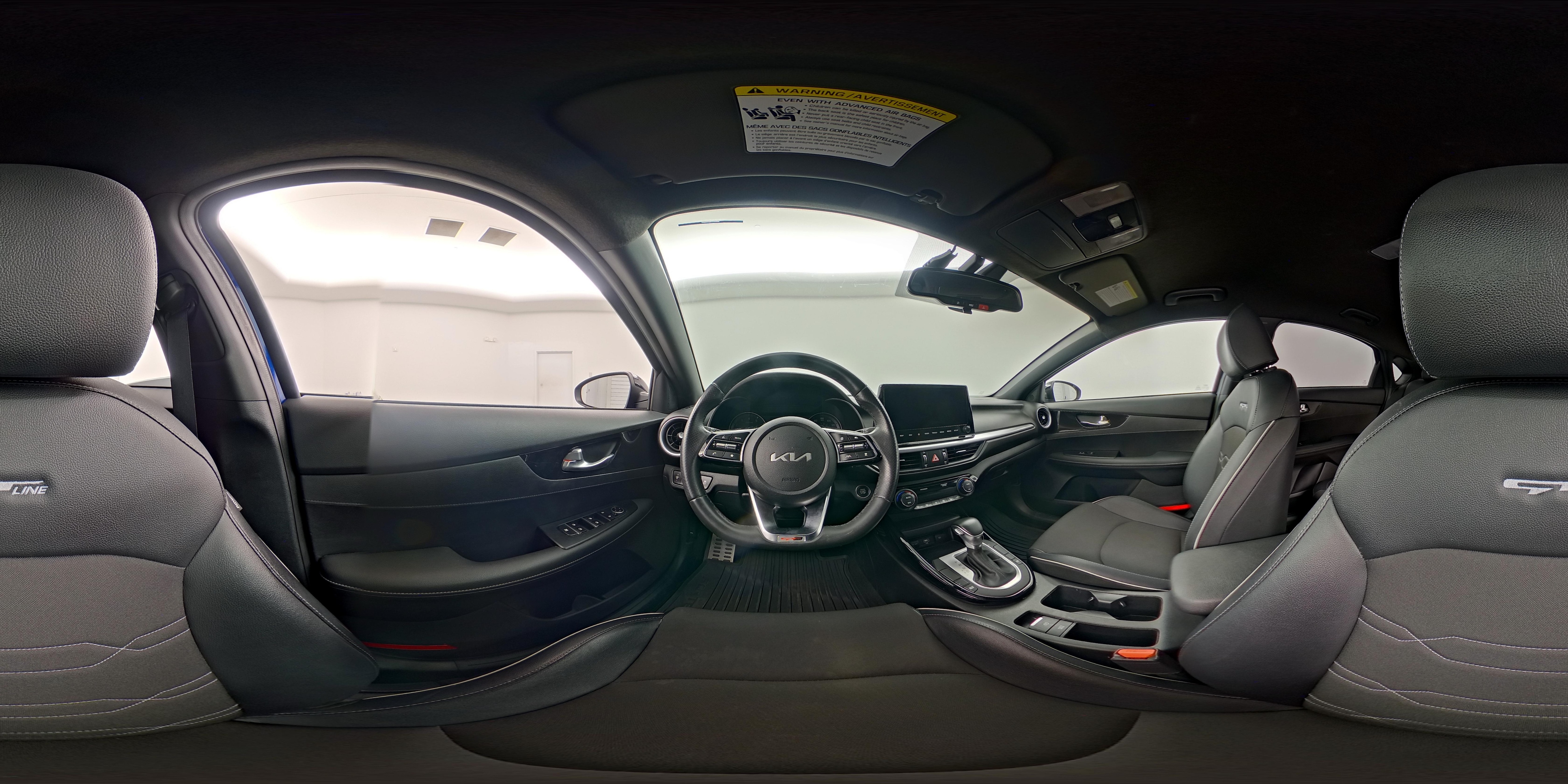 2024 Kia Forte GT-Line - Photo 25