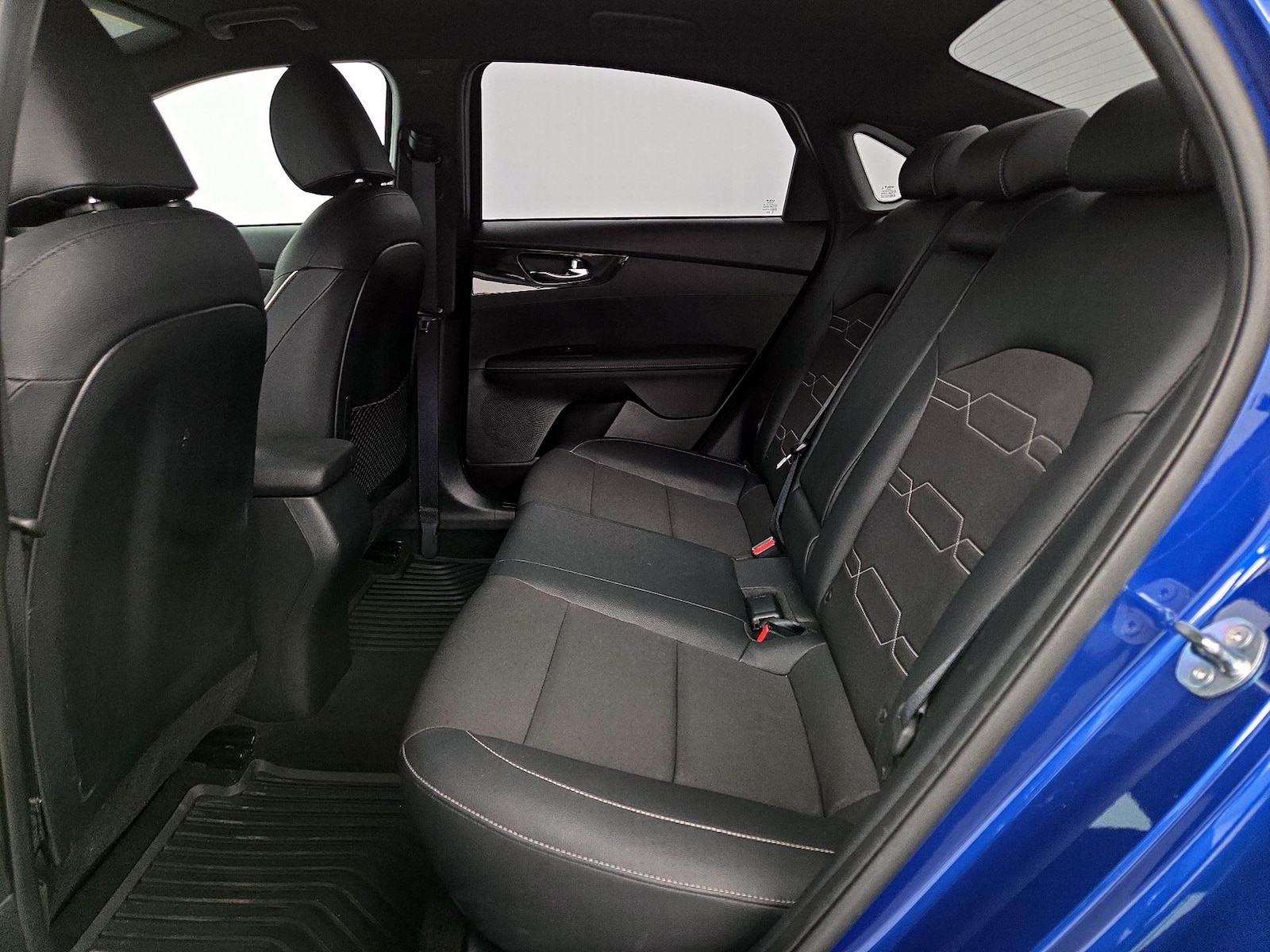 2024 Kia Forte GT-Line - Photo 19