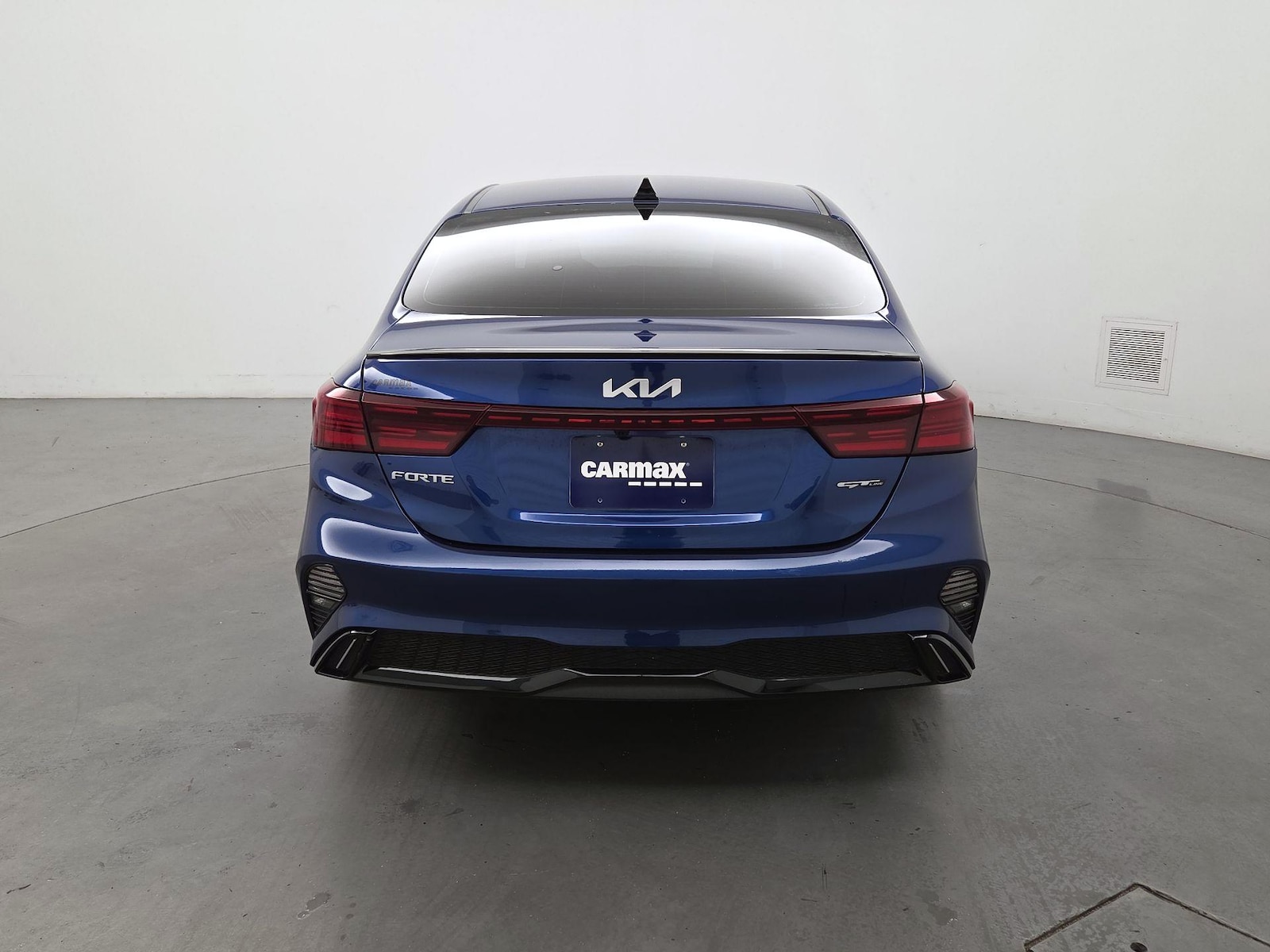 2024 Kia Forte GT-Line - Photo 6