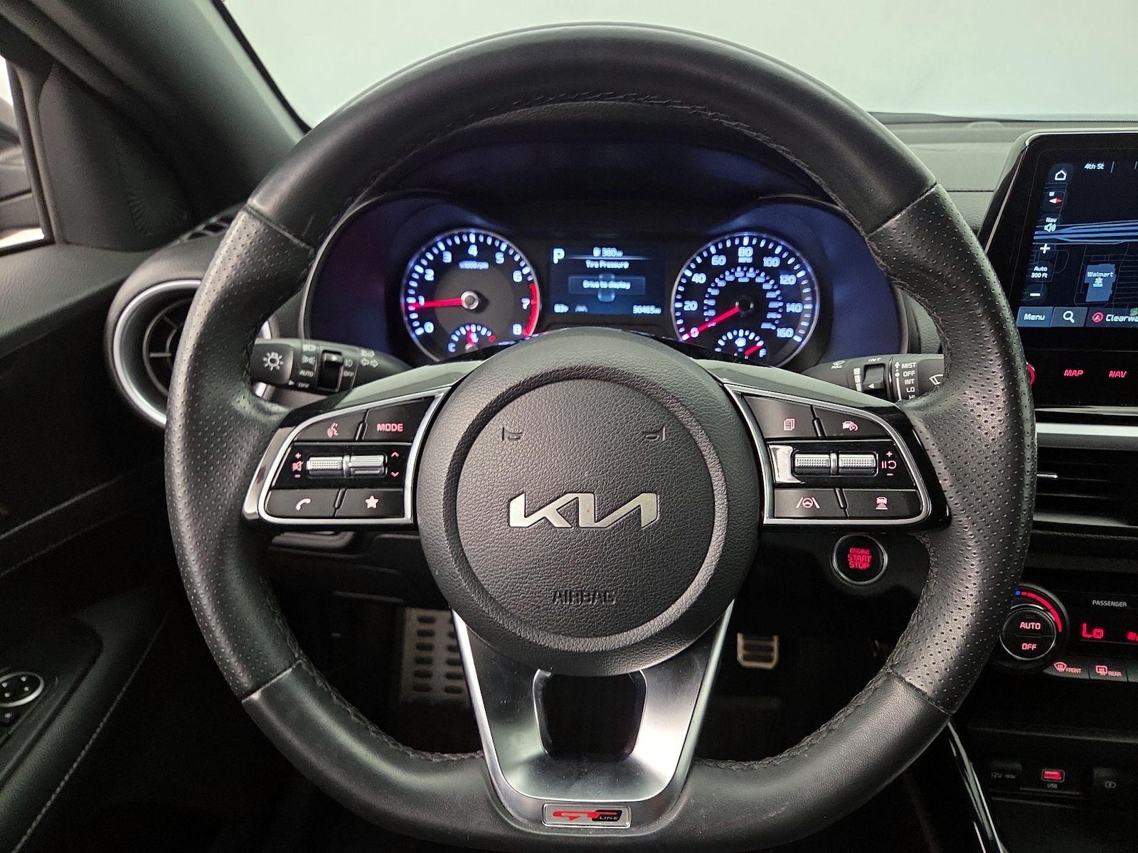 2024 Kia Forte GT-Line - Photo 9