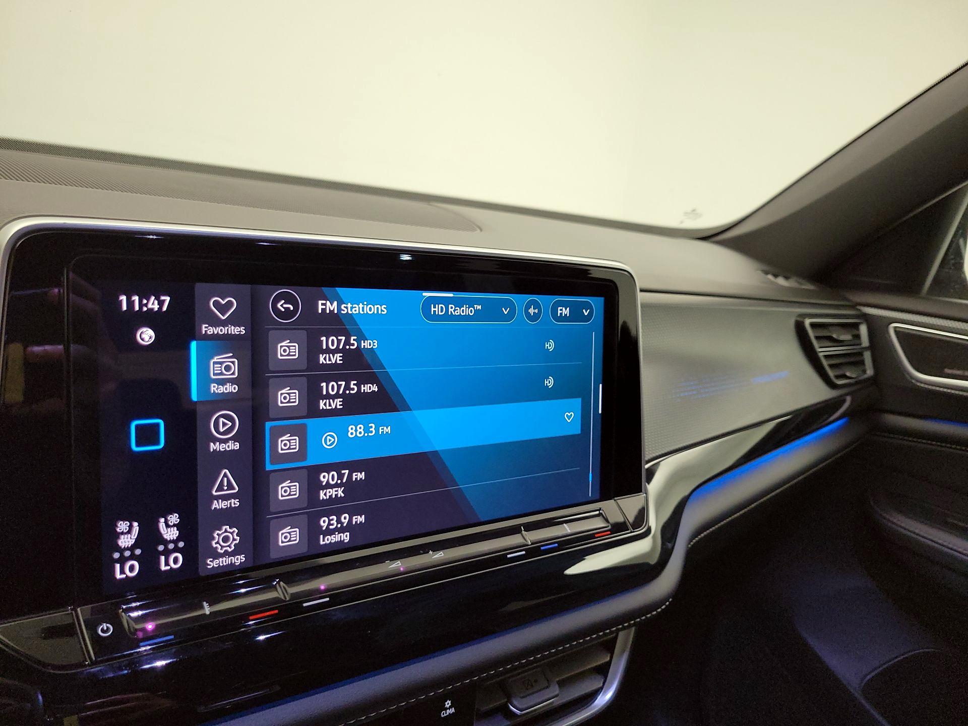 Thumbnail: 2024 Volkswagen Atlas - 15