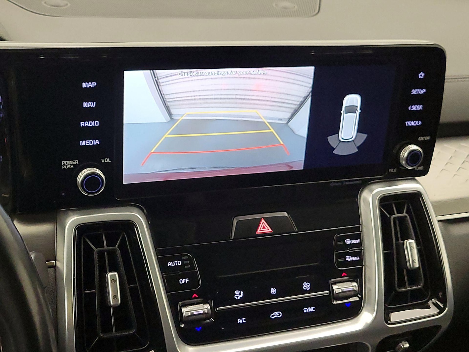 2021 Kia Sorento SX - Photo 16