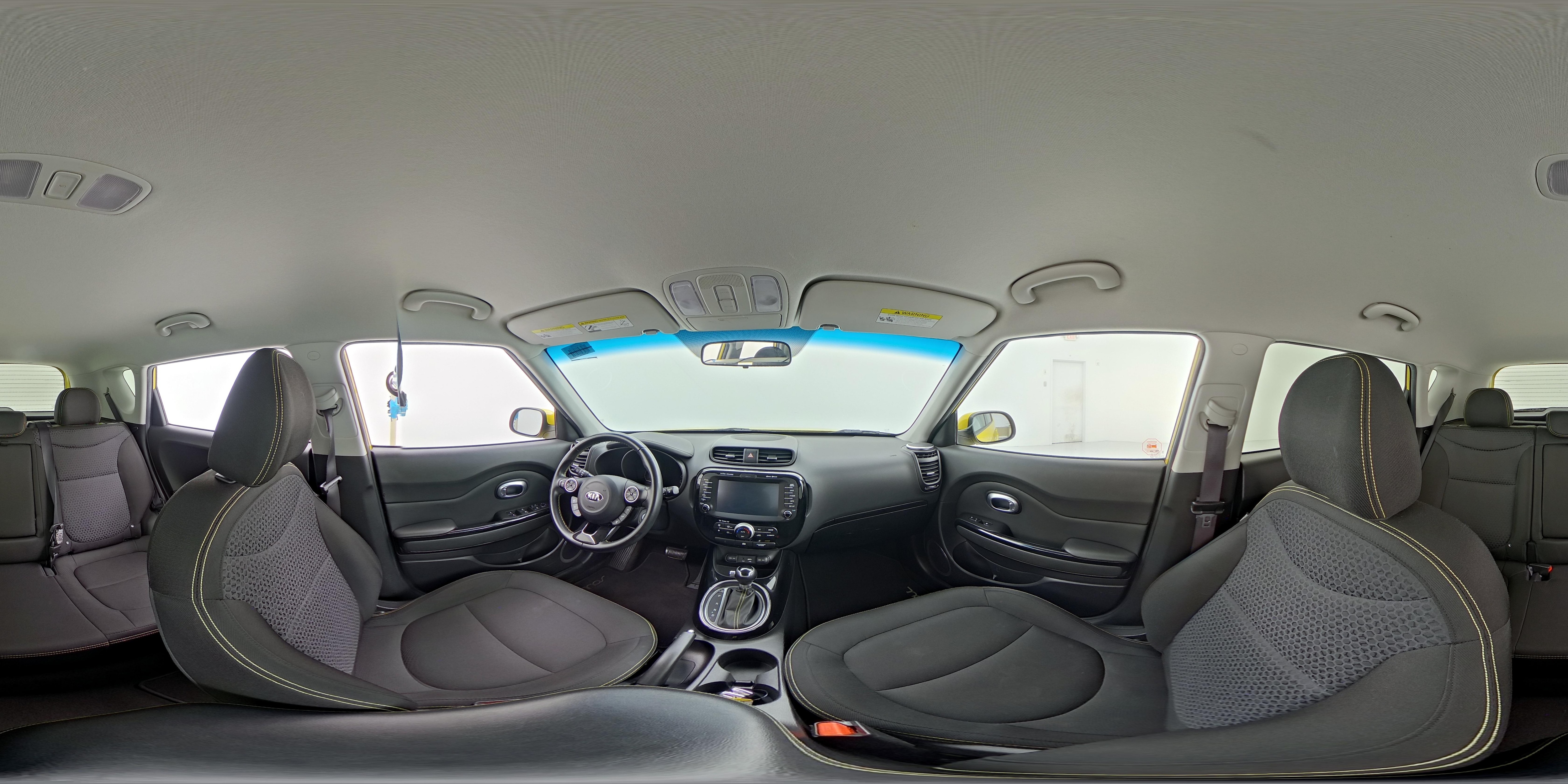 2015 Kia Soul + - Photo 25