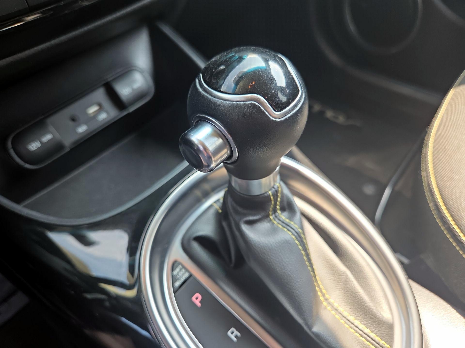 Thumbnail: 2015 Kia Soul - 18
