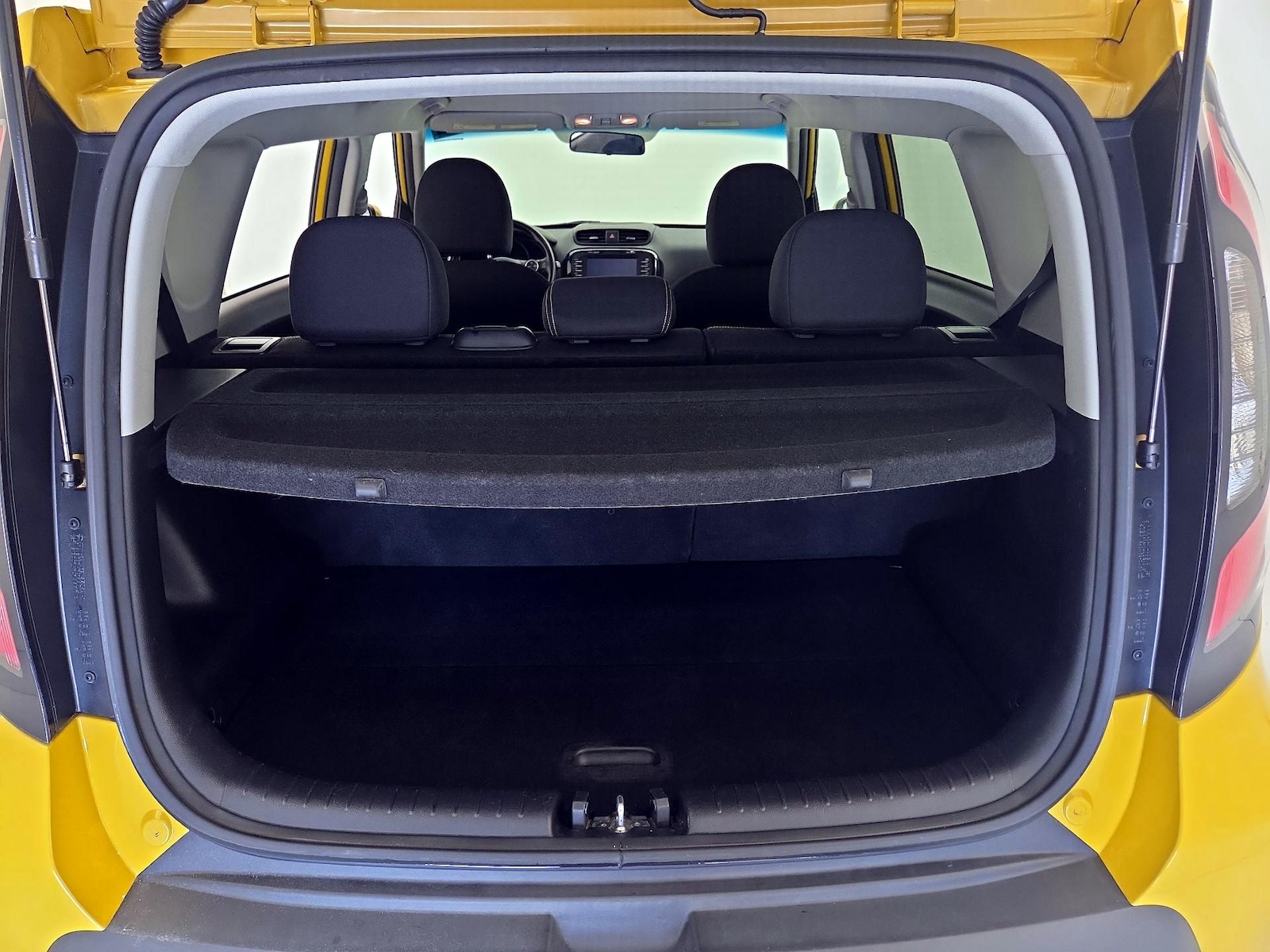 2015 Kia Soul + - Photo 22