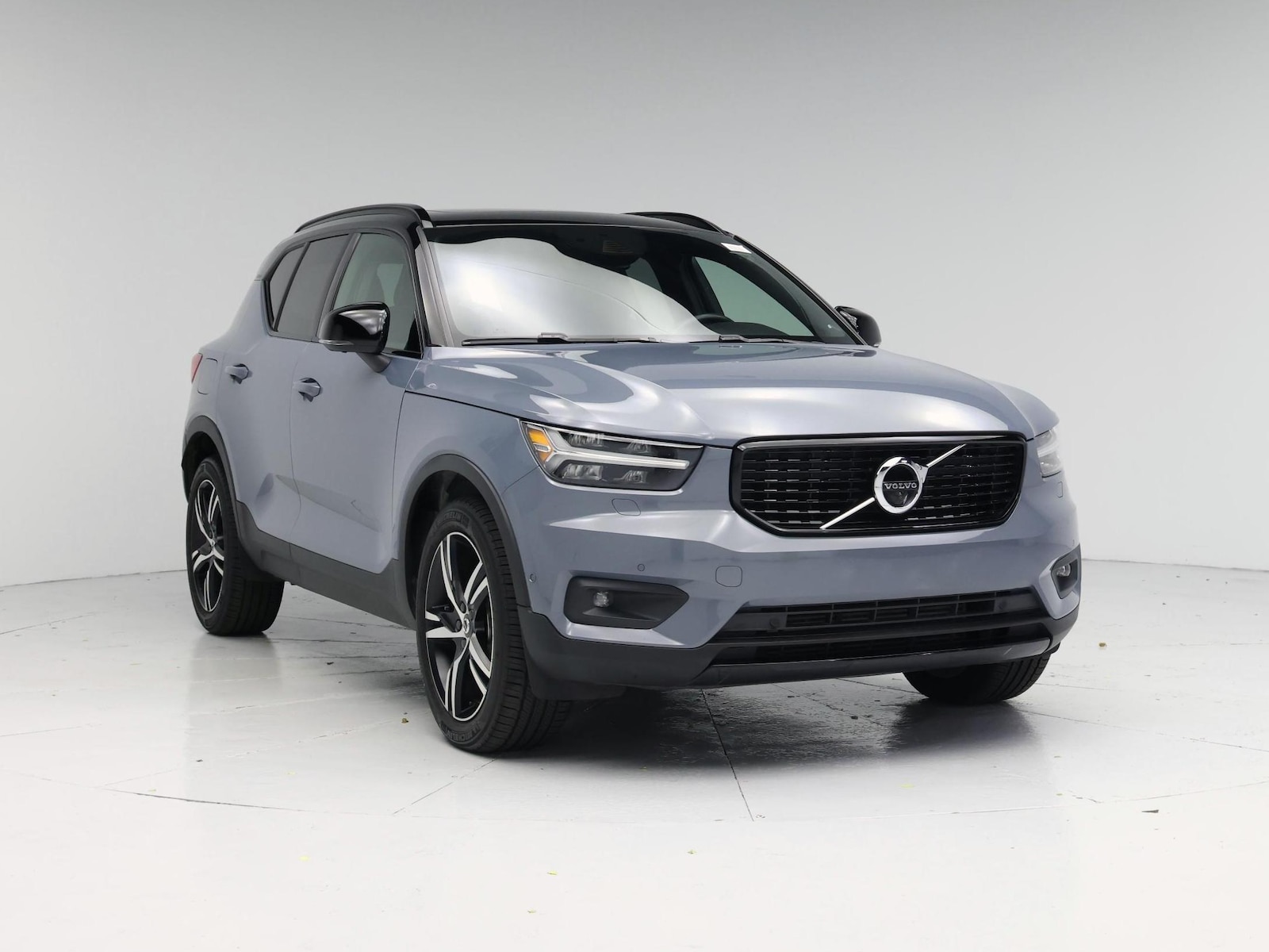 2020 Volvo XC40 R-Design - Photo 2