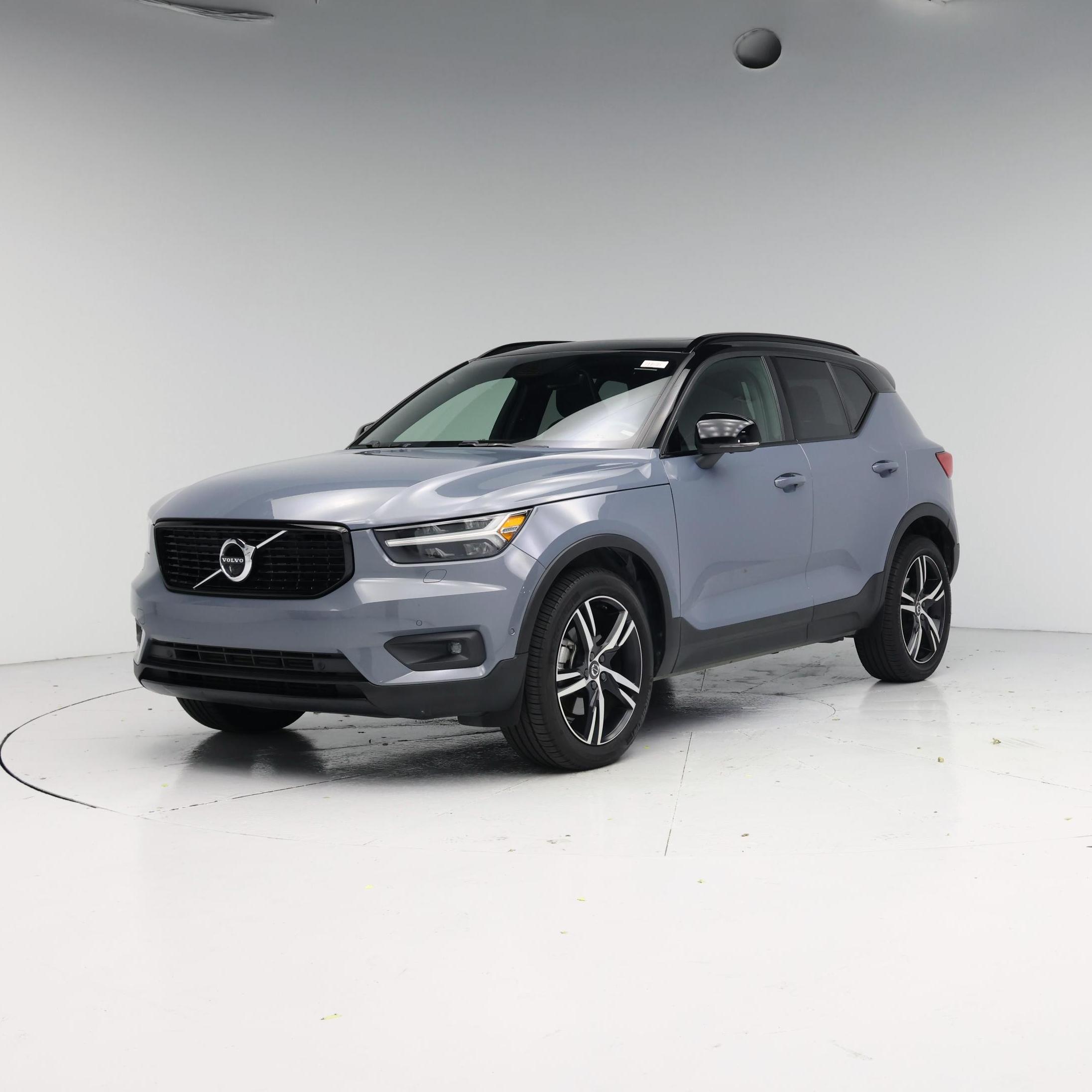Thumbnail: 2020 Volvo XC40 - 4