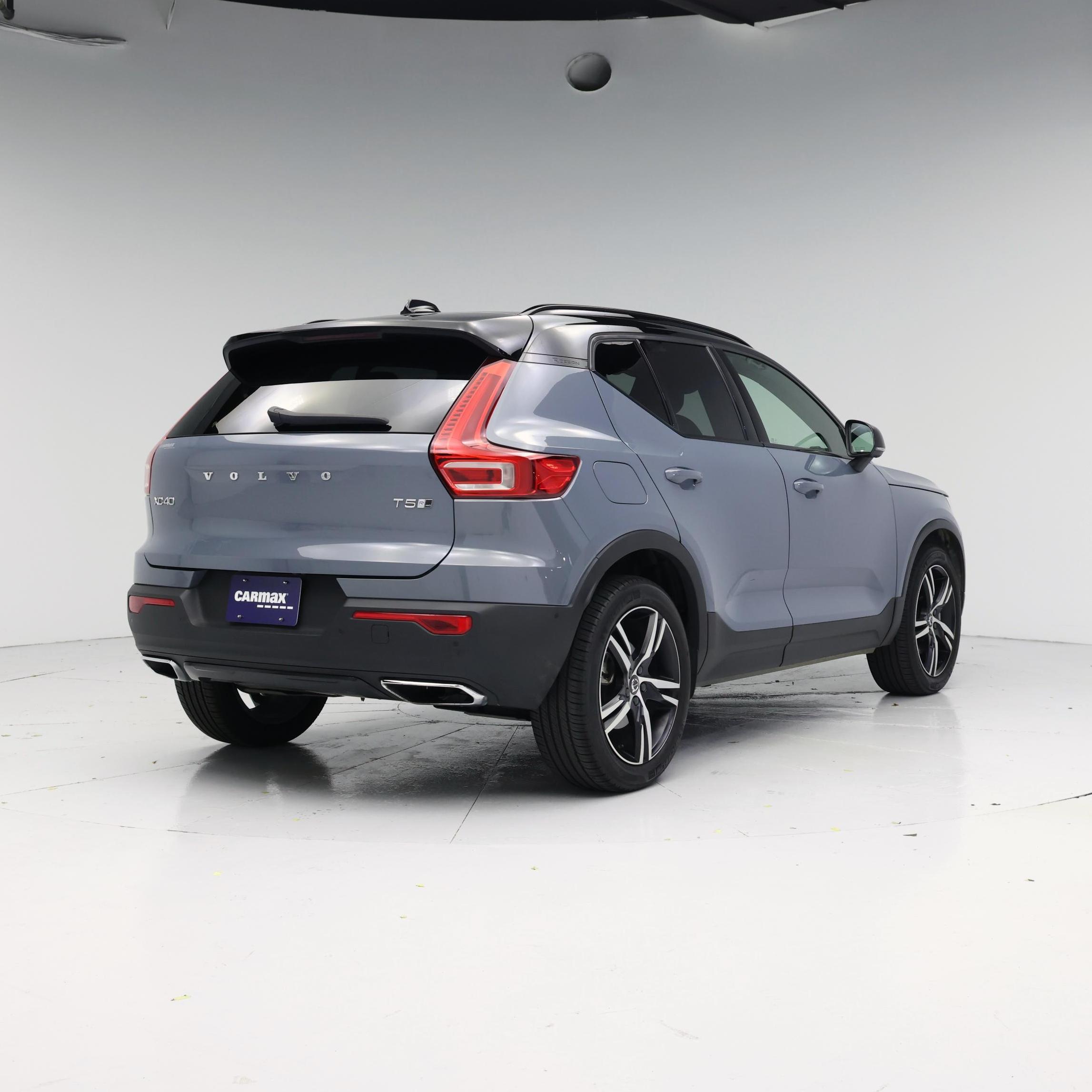 Thumbnail: 2020 Volvo XC40 - 8