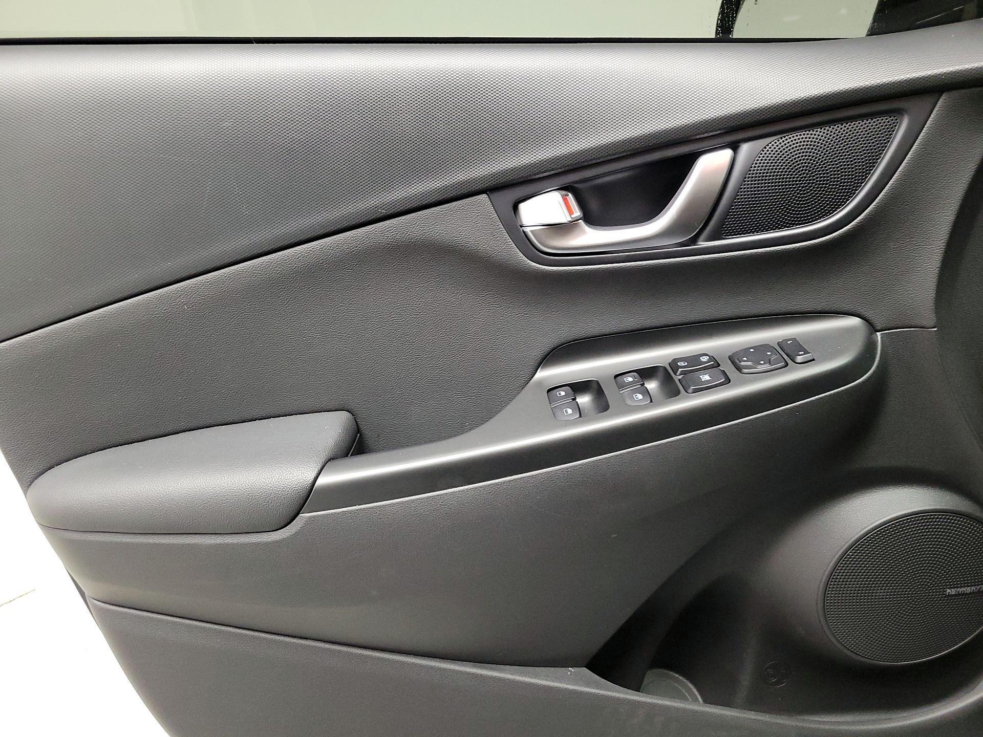 Thumbnail: 2023 Hyundai Kona - 12