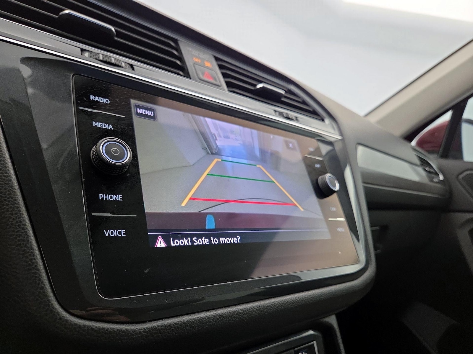 2019 Volkswagen Tiguan SEL - Photo 15