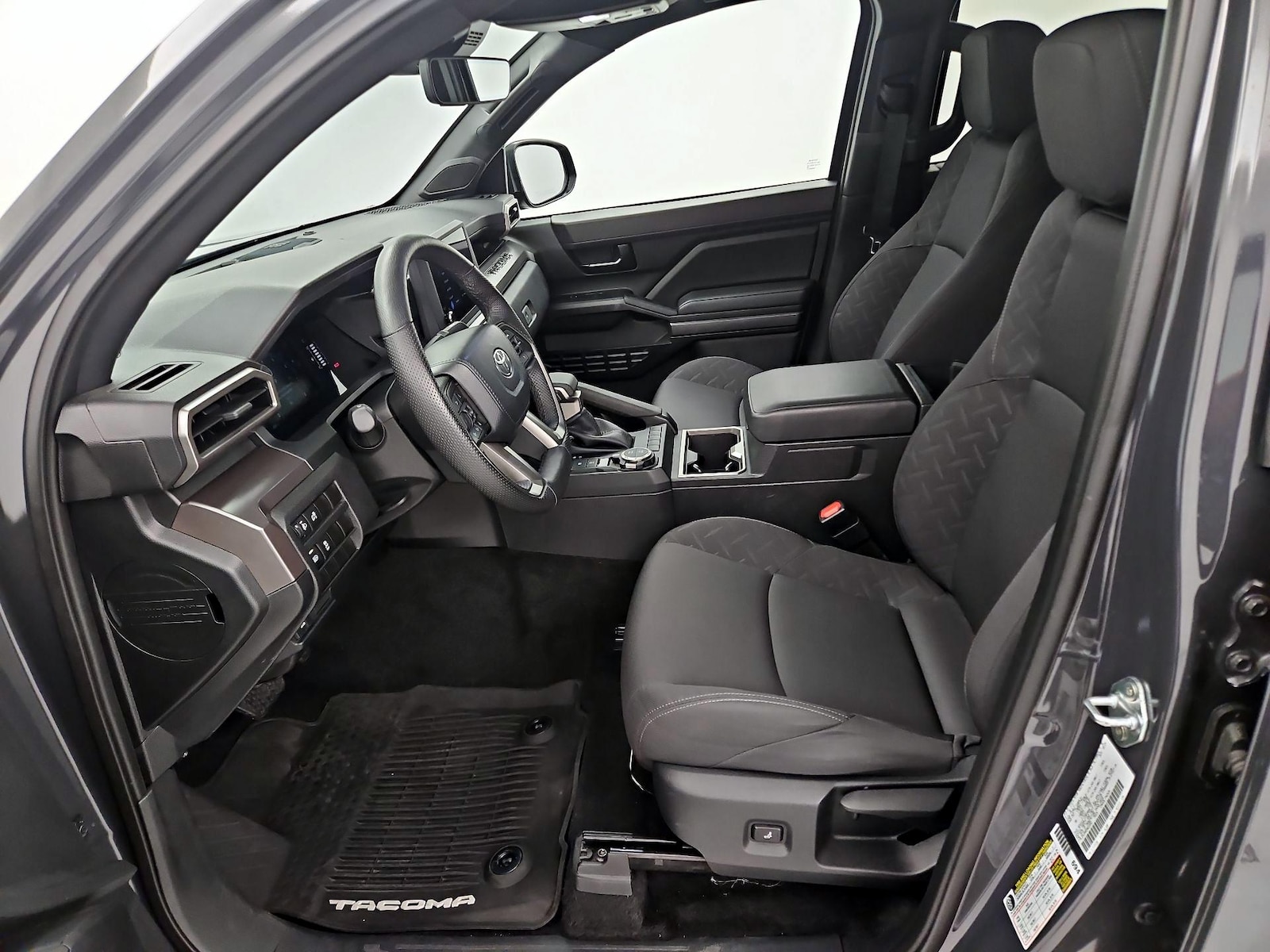 2024 Toyota Tacoma SR5 - Photo 12