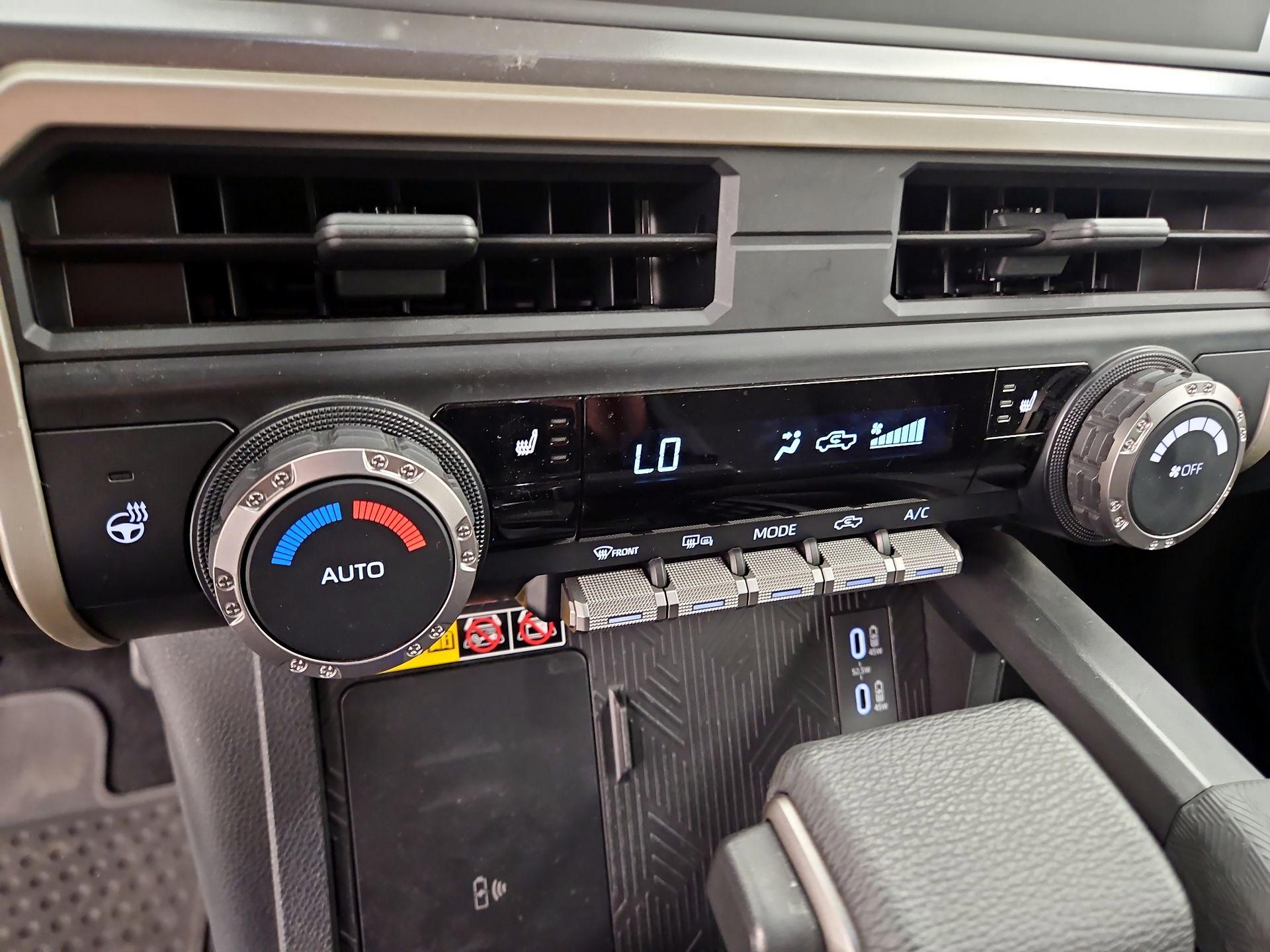 Thumbnail: 2024 Toyota Tacoma - 16