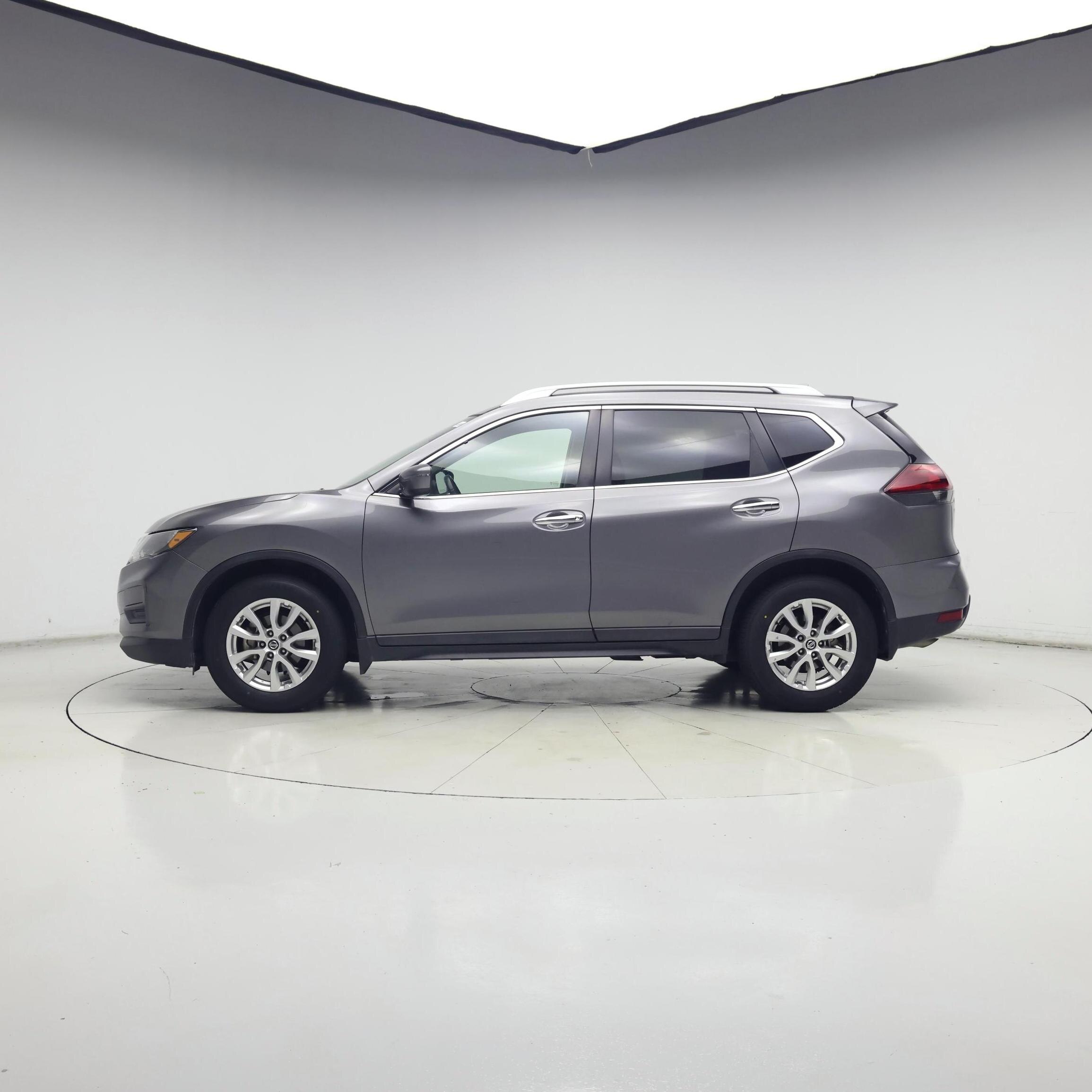 Thumbnail: 2019 Nissan Rogue - 3