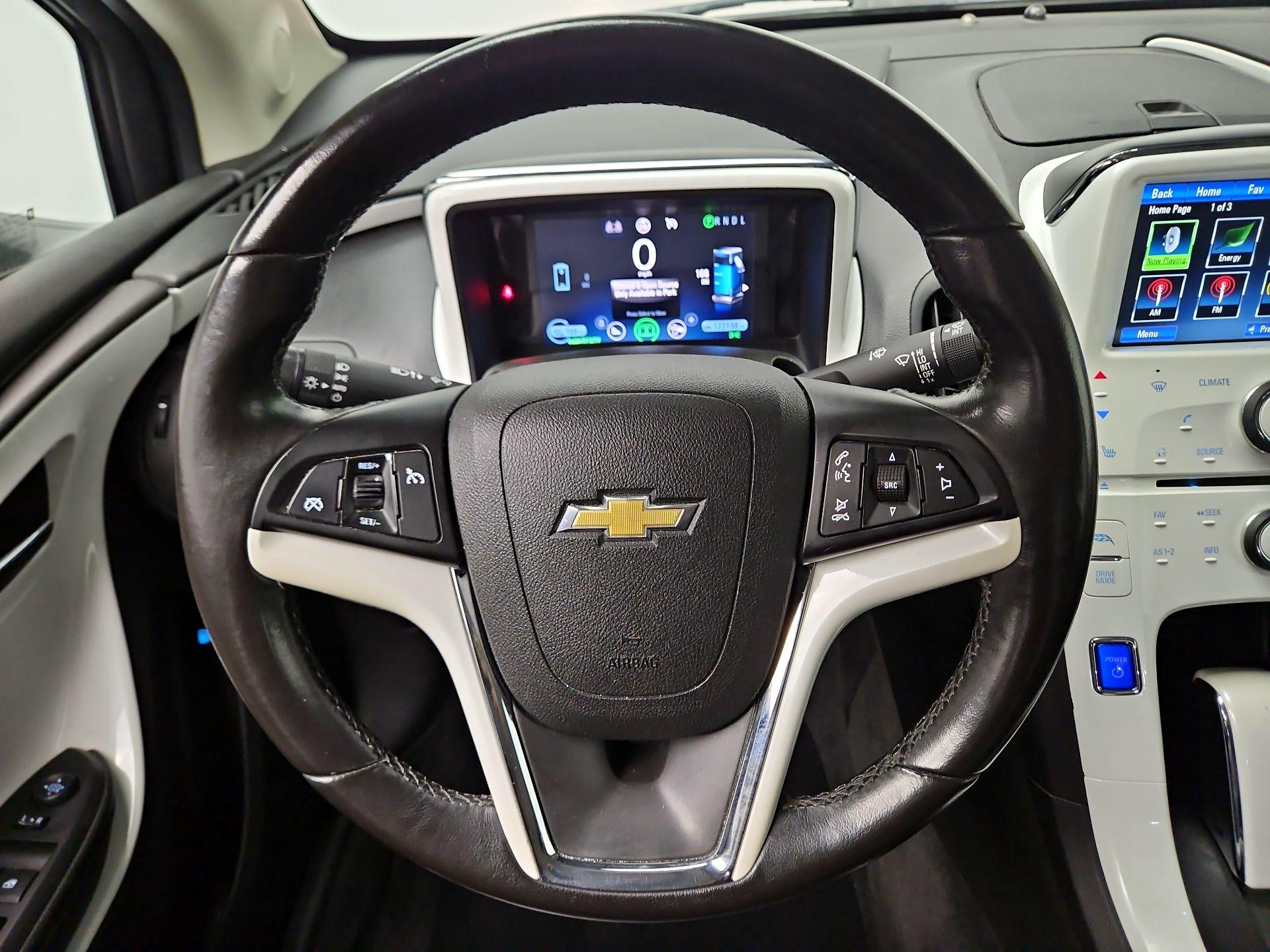 Thumbnail: 2015 Chevrolet Volt - 10