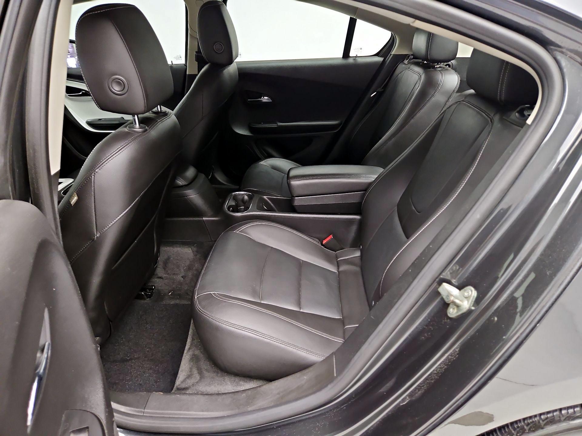 Thumbnail: 2015 Chevrolet Volt - 19