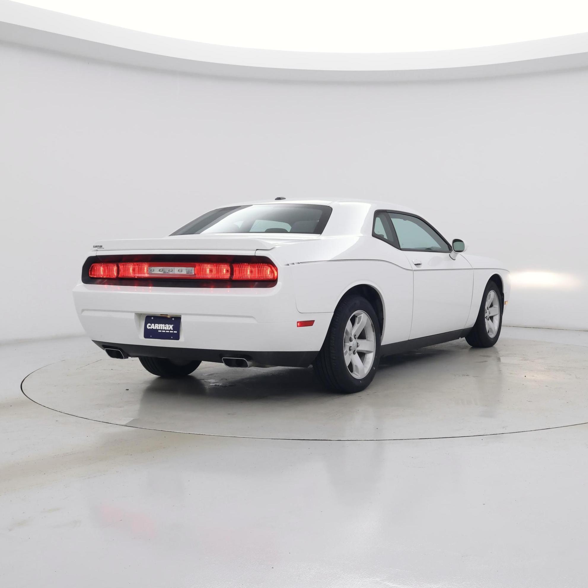 Thumbnail: 2014 Dodge Challenger - 8
