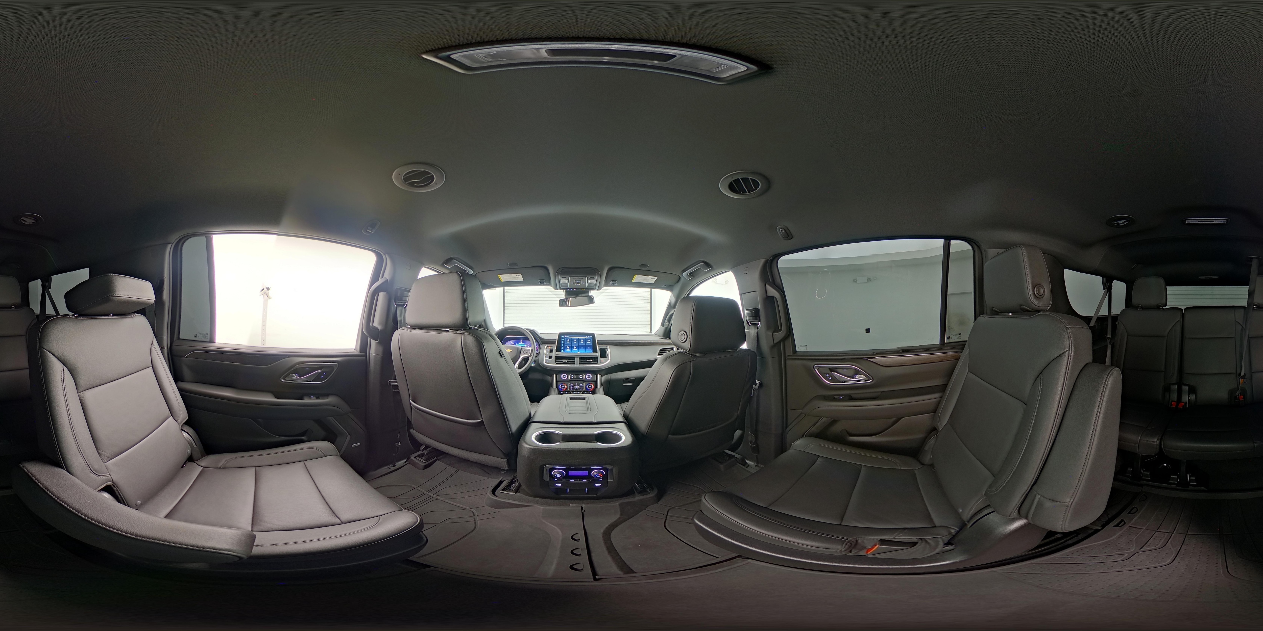 2023 Chevrolet Suburban LT - Photo 26