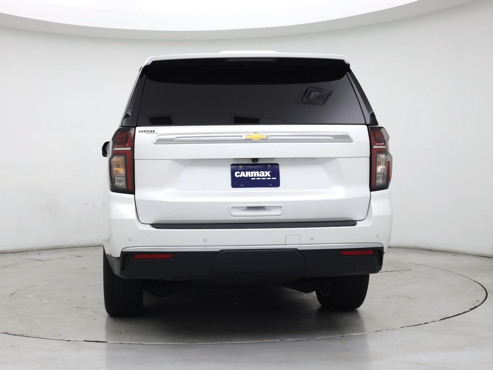 2023 Chevrolet Suburban LT - Photo 7