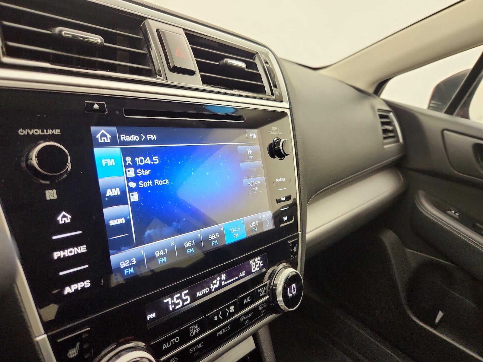 2018 Subaru Outback Premium - Photo 16
