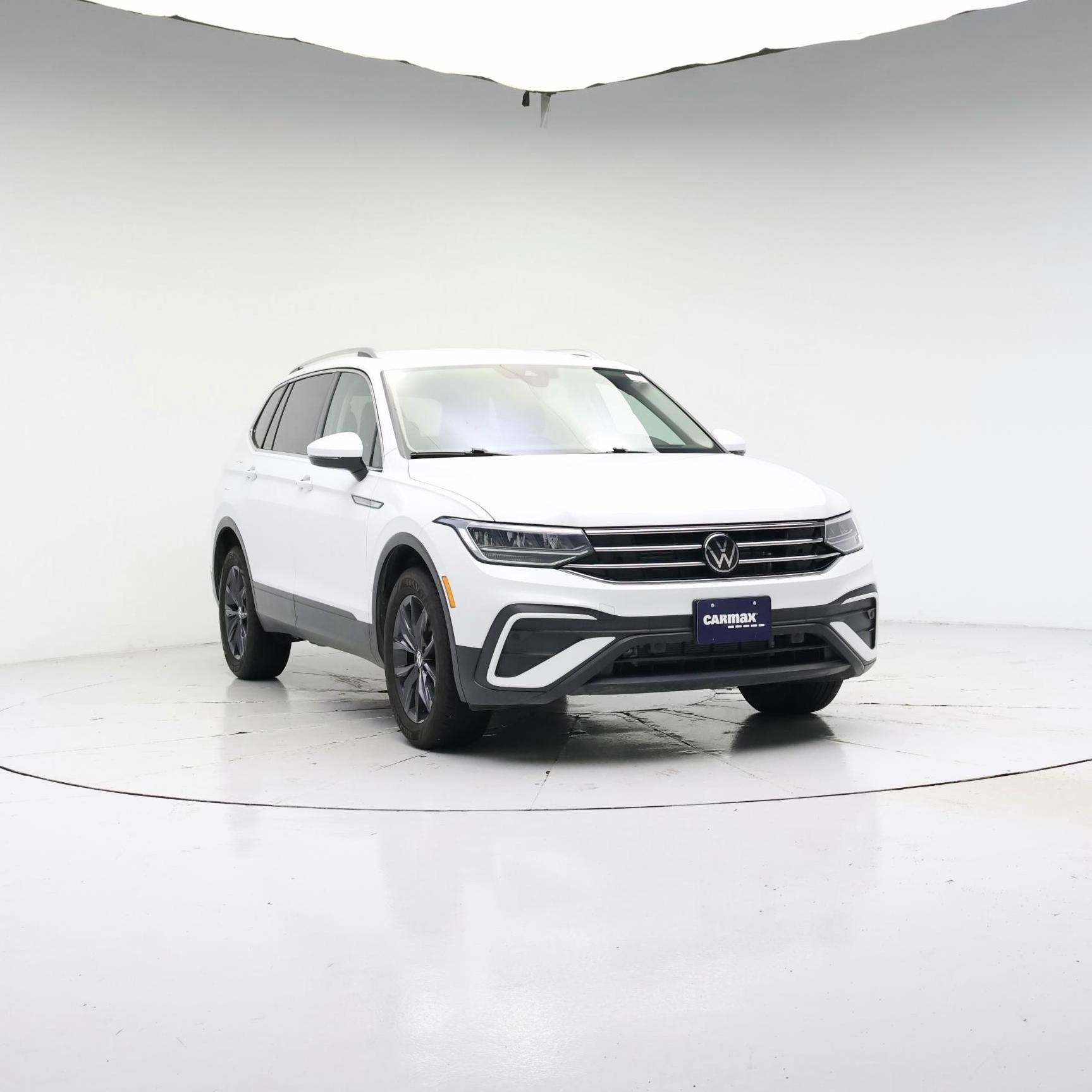 White 2024 Volkswagen Tiguan SUV / Crossover All-Wheel Drive Automatic