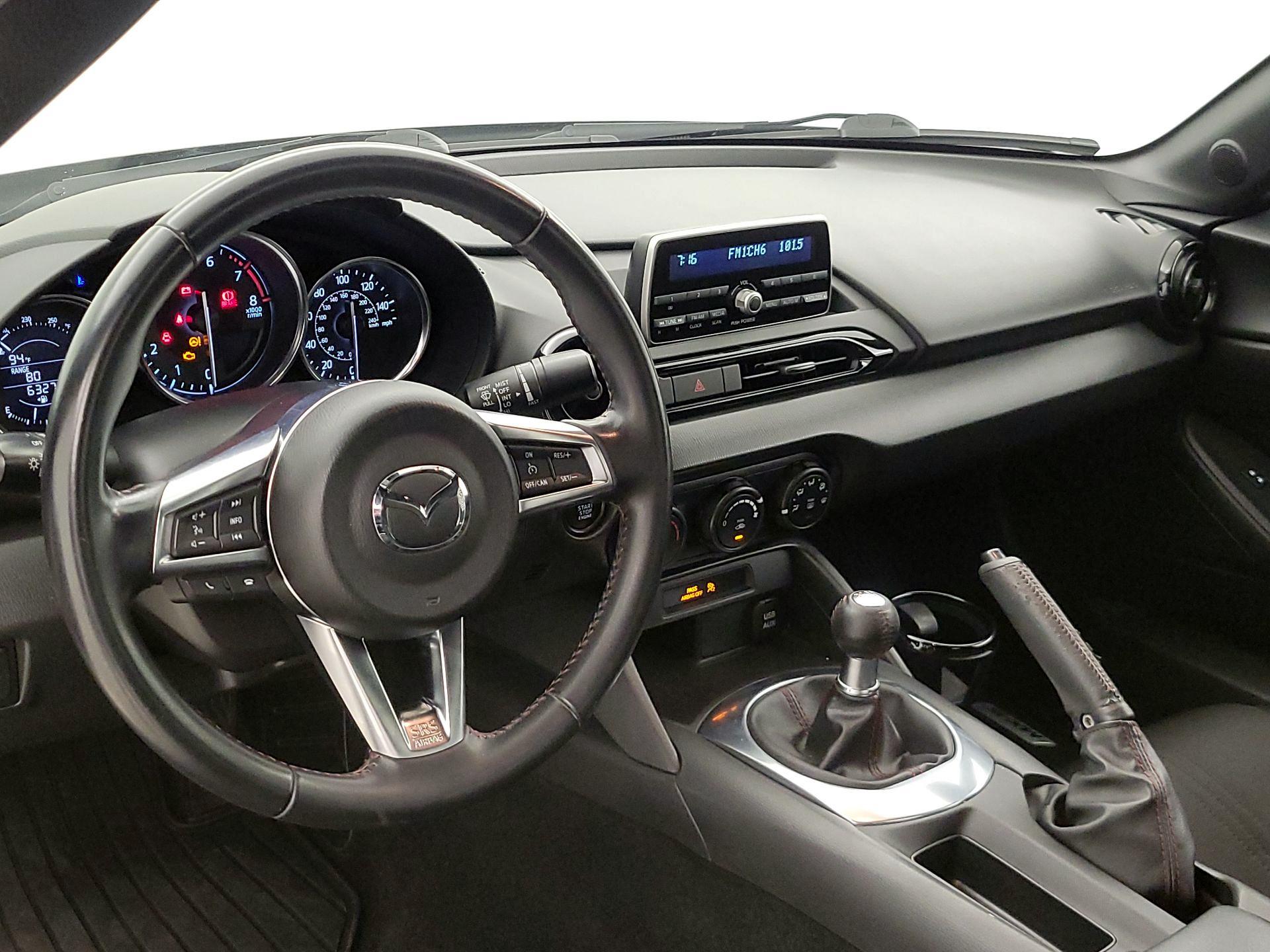 Thumbnail: 2016 Mazda MX-5 Miata - 9
