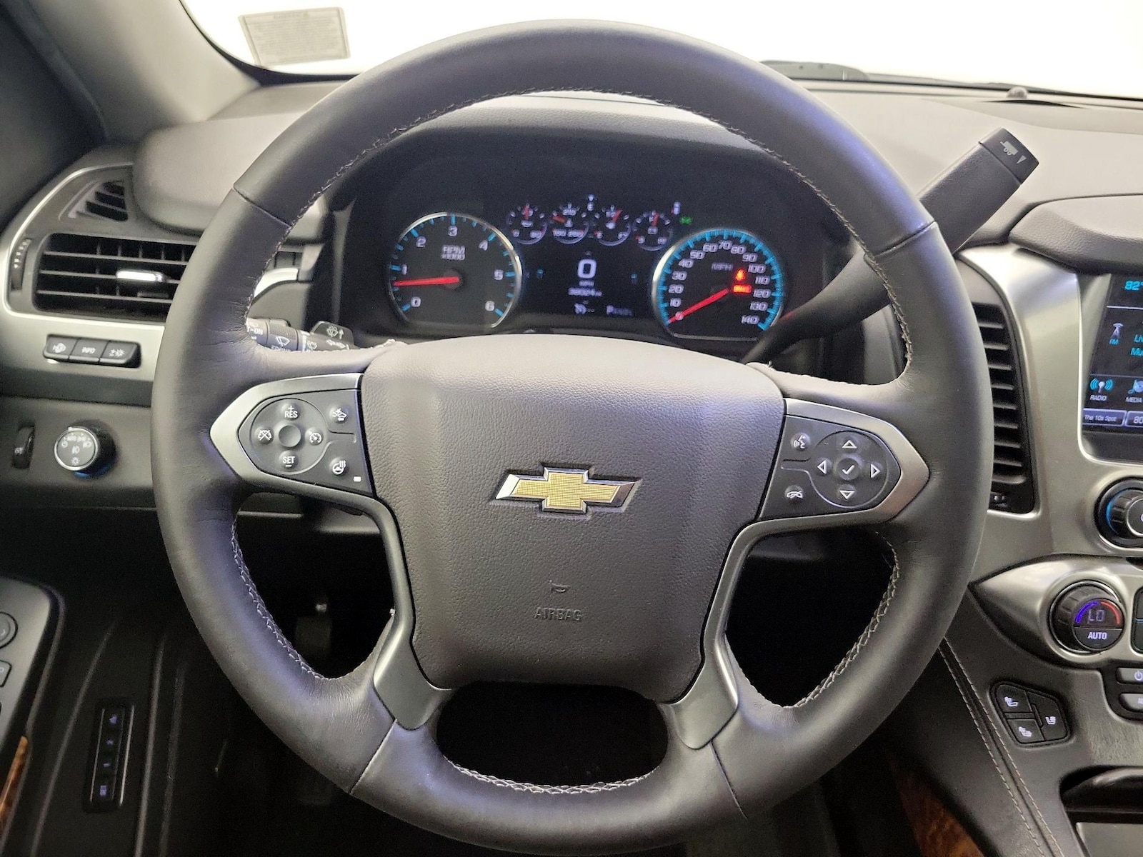 2017 Chevrolet Tahoe Premier - Photo 11