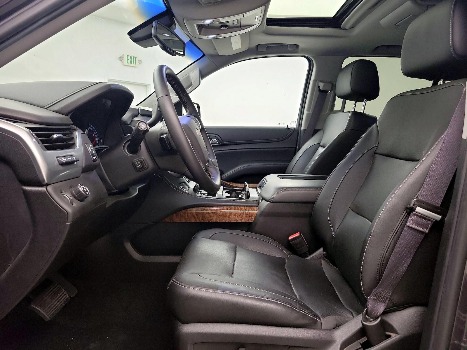2017 Chevrolet Tahoe Premier - Photo 12