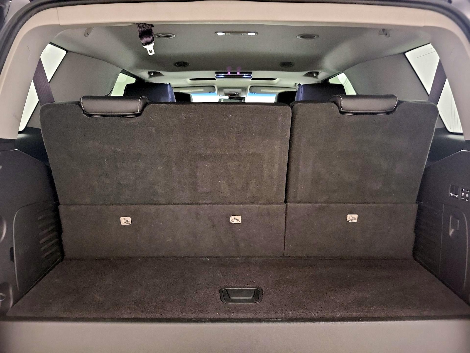 2017 Chevrolet Tahoe Premier - Photo 23