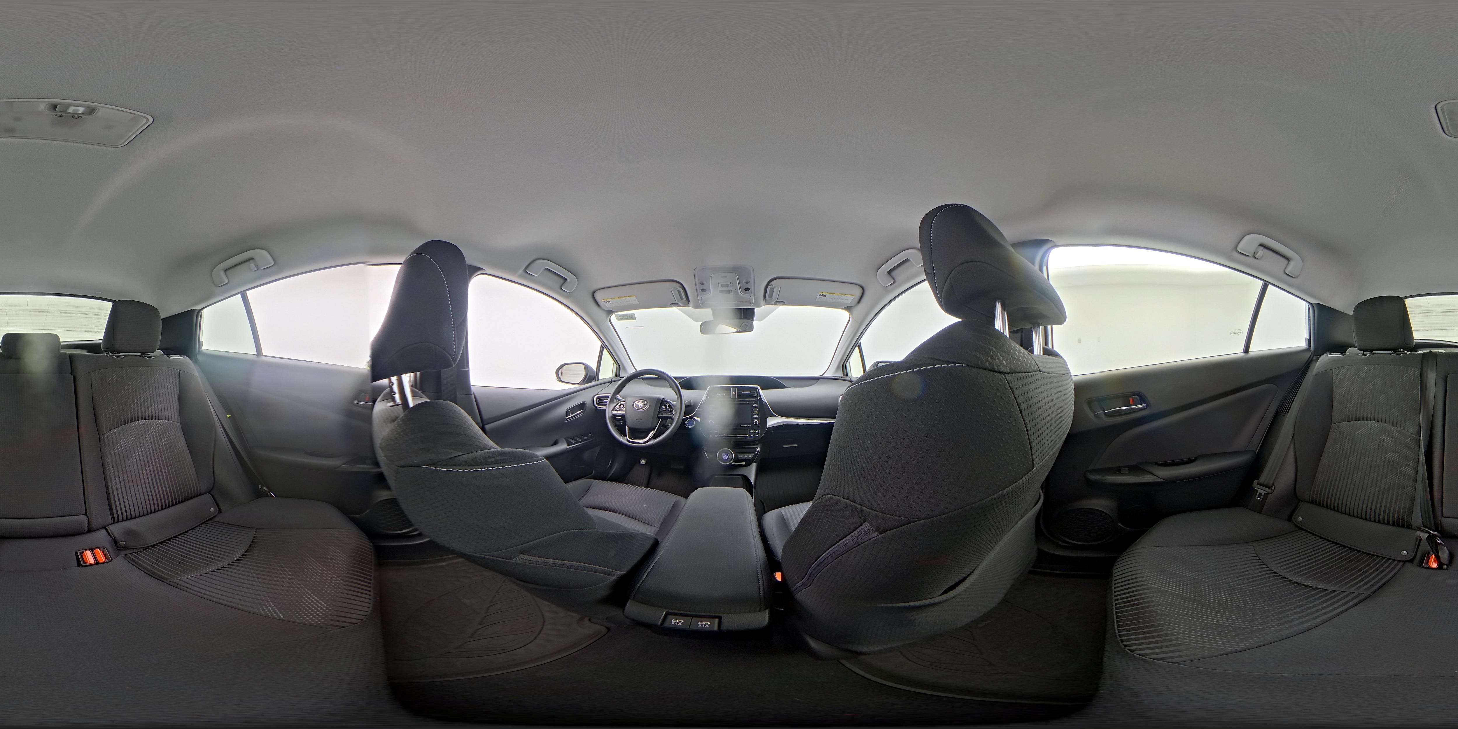 2021 Toyota Prius Prime LE - Photo 24