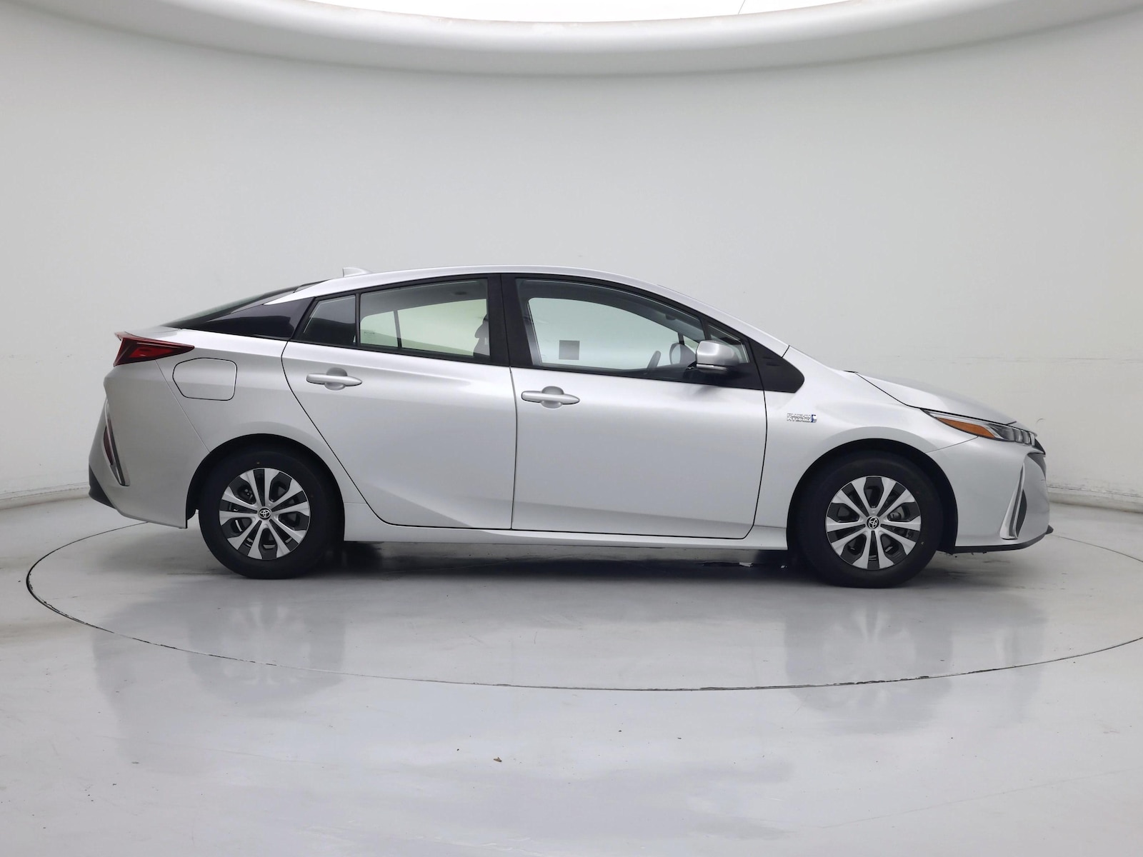 2021 Toyota Prius Prime LE - Photo 8
