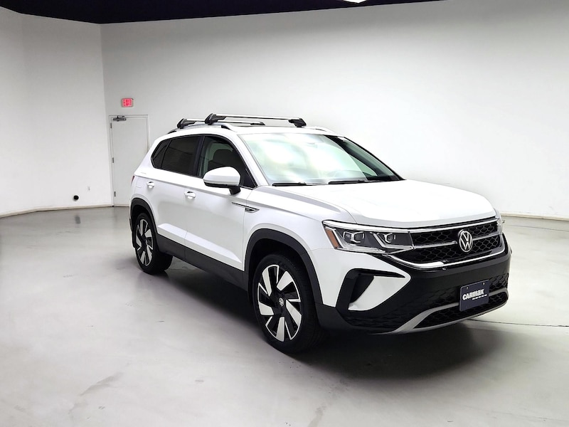 2024 Volkswagen Taos SEL