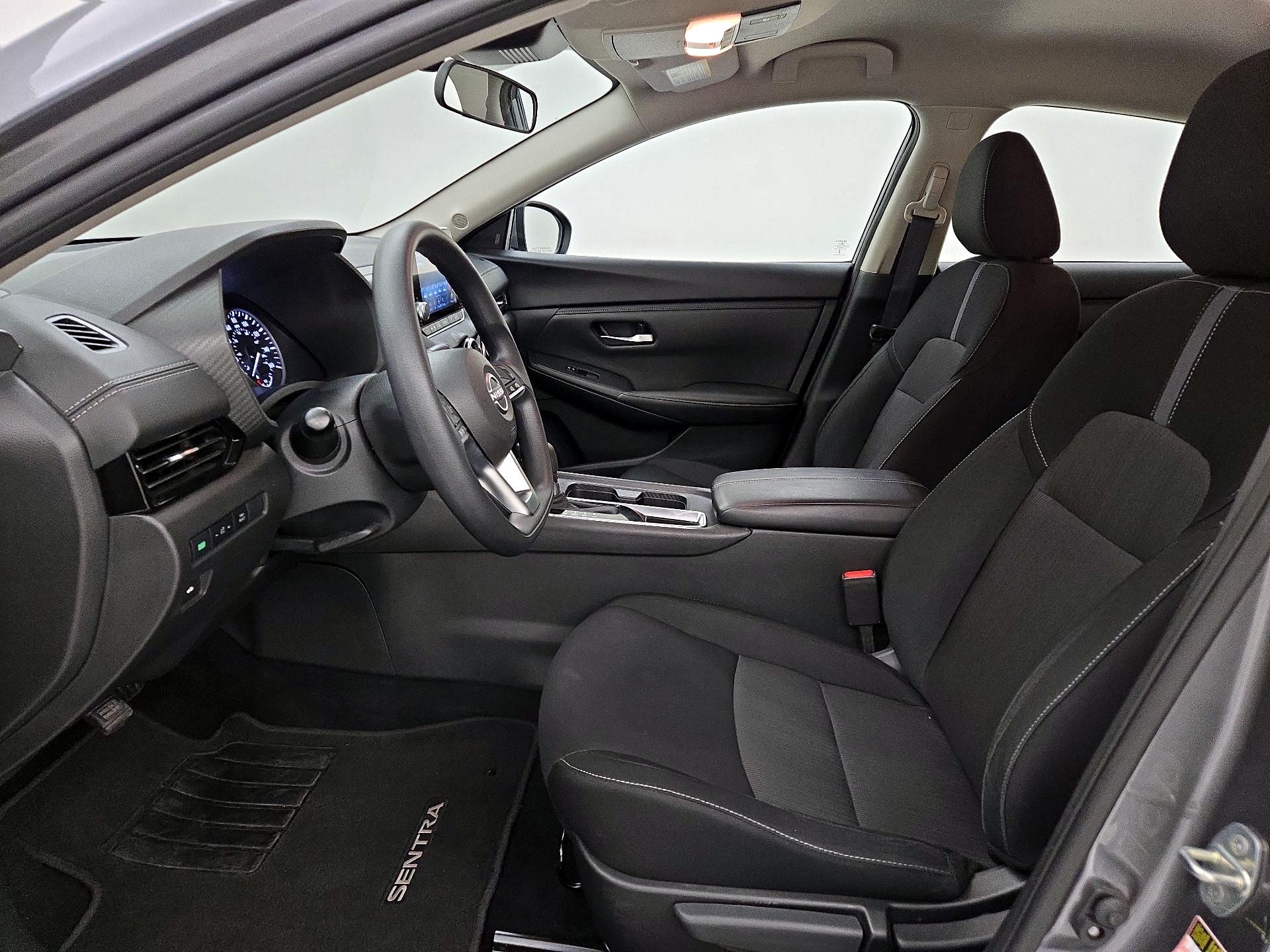 Thumbnail: 2025 Nissan Sentra - 11