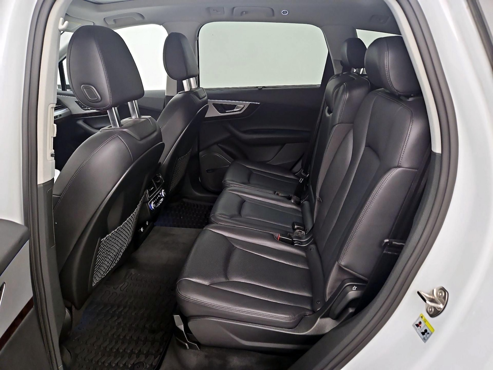 Rear Air Conditioning